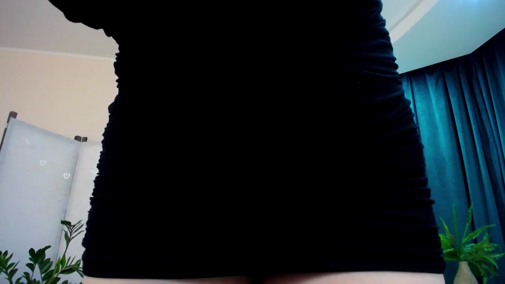 Gallery image thumbnail from AdmireMyEyes's myfreecams stream on, 04/27/2025, 19:32 image 3 of 20