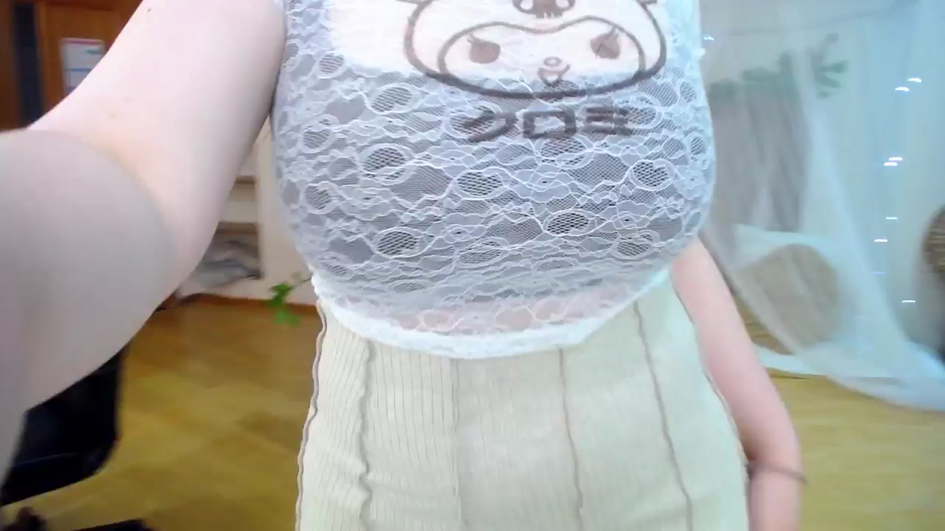 Gallery image thumbnail from AdmireMyEyes's myfreecams stream on, 04/28/2025, 18:48 image 20 of 20