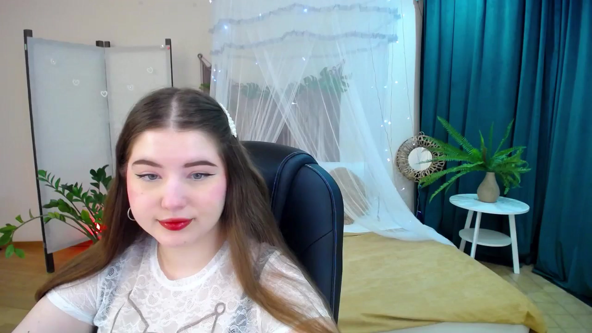 Gallery image thumbnail from AdmireMyEyes's myfreecams stream on, 04/28/2025, 18:48 image 16 of 20