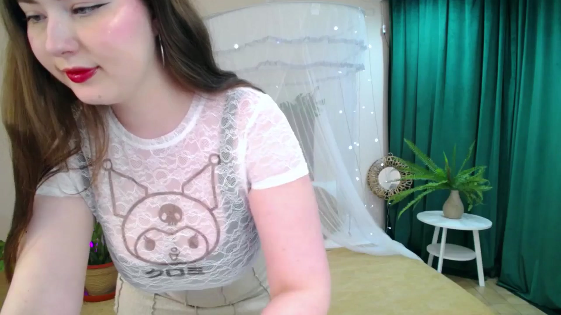 Gallery image thumbnail from AdmireMyEyes's myfreecams stream on, 04/28/2025, 19:46 image 17 of 20