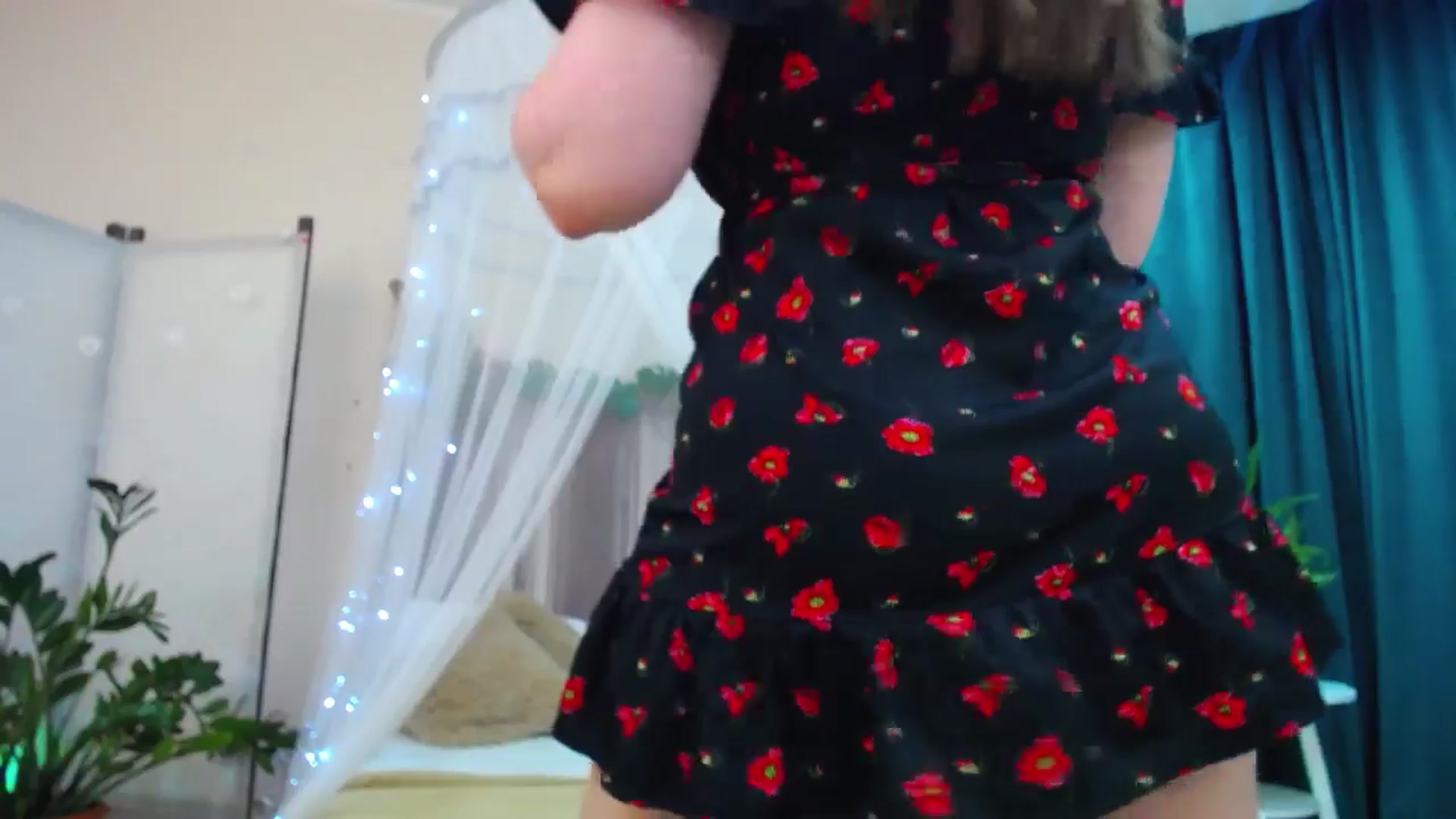 Gallery image thumbnail from AdmireMyEyes's myfreecams stream on, 05/03/2025, 08:44 image 6 of 20