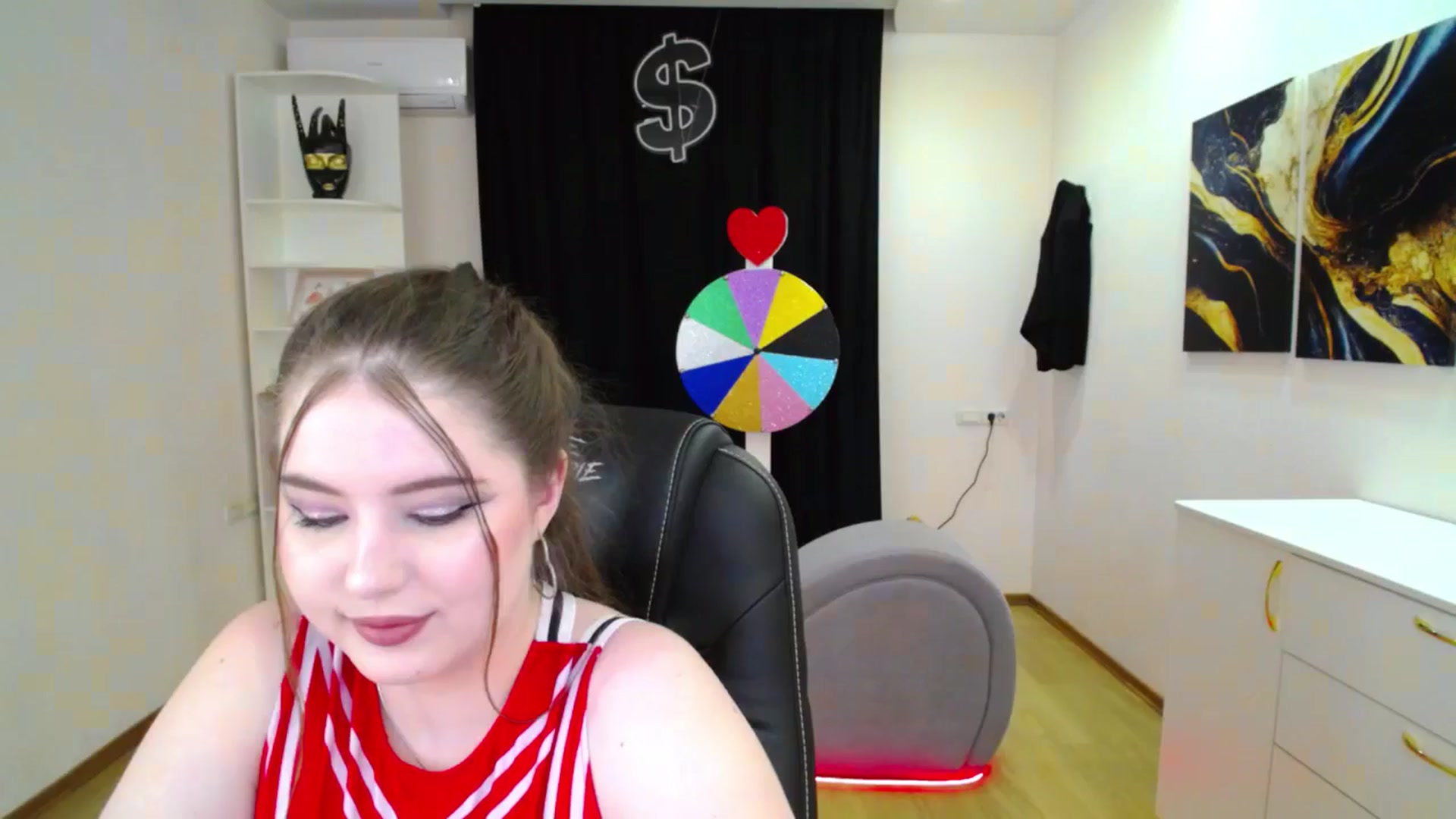 Gallery image thumbnail from AdmireMyEyes's myfreecams stream on, 05/04/2025, 08:54 image 20 of 20