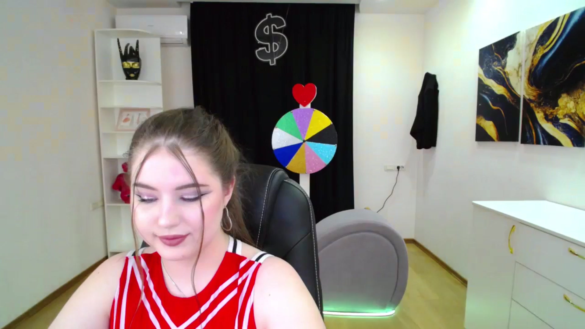 Gallery image thumbnail from AdmireMyEyes's myfreecams stream on, 05/04/2025, 08:54 image 18 of 20