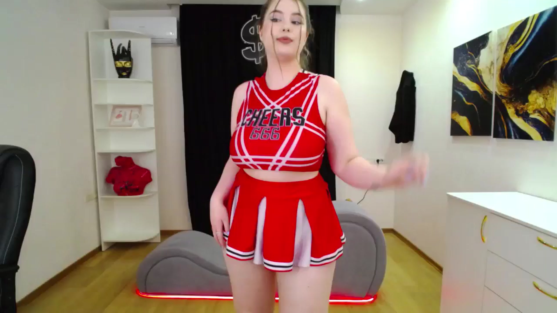 Gallery image thumbnail from AdmireMyEyes's myfreecams stream on, 05/04/2025, 08:54 image 1 of 20