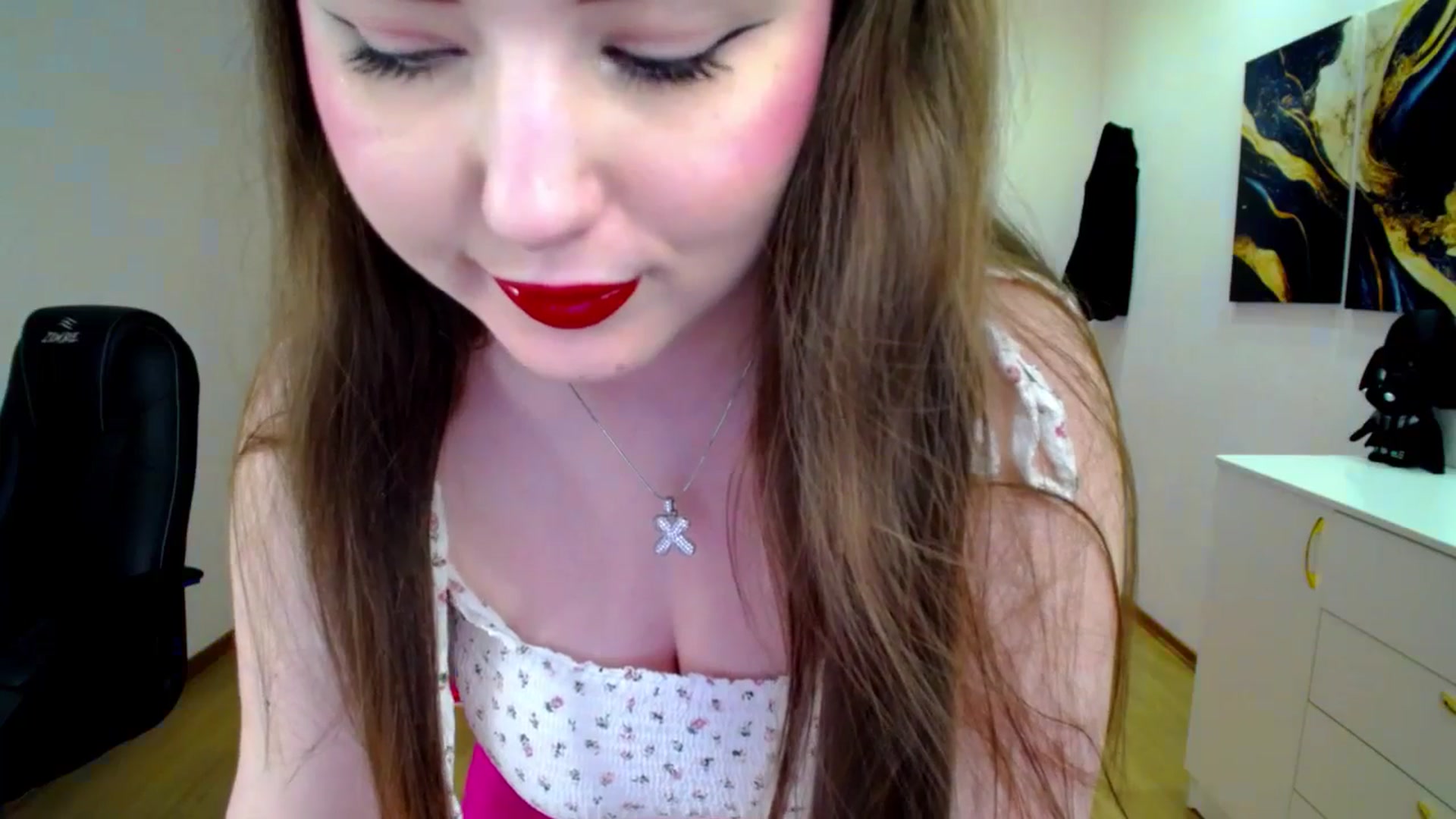 Gallery image thumbnail from AdmireMyEyes's myfreecams stream on, 05/05/2025, 07:00 image 8 of 20