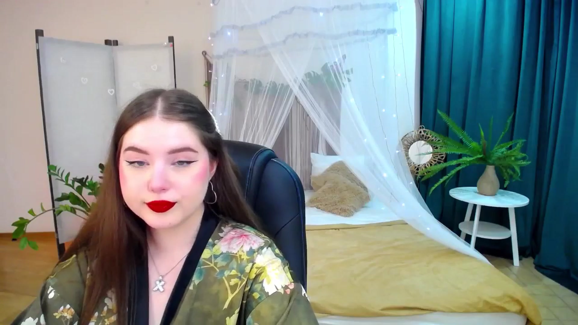 Gallery image thumbnail from AdmireMyEyes's myfreecams stream on, 05/05/2025, 09:24 image 20 of 20