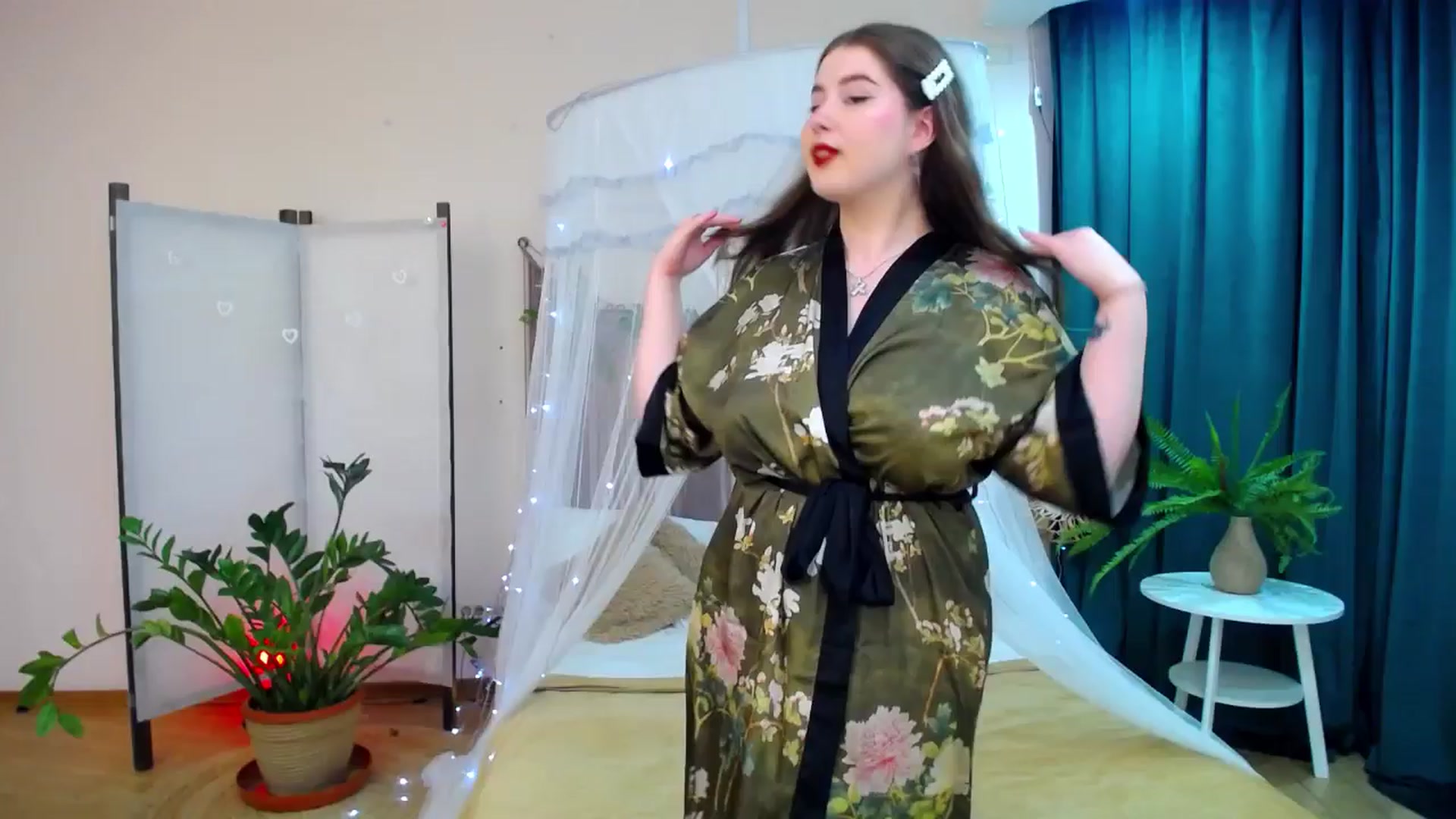 Gallery image thumbnail from AdmireMyEyes's myfreecams stream on, 05/05/2025, 09:24 image 11 of 20