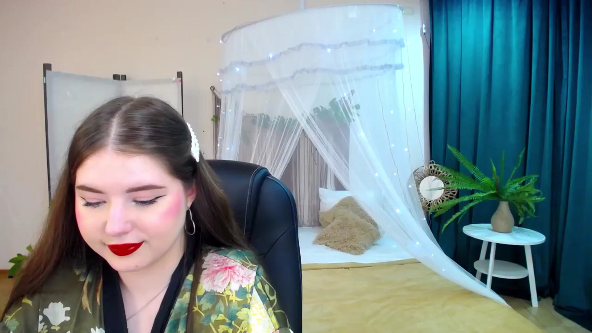 Gallery image thumbnail from AdmireMyEyes's myfreecams stream on, 05/05/2025, 09:50 image 15 of 20