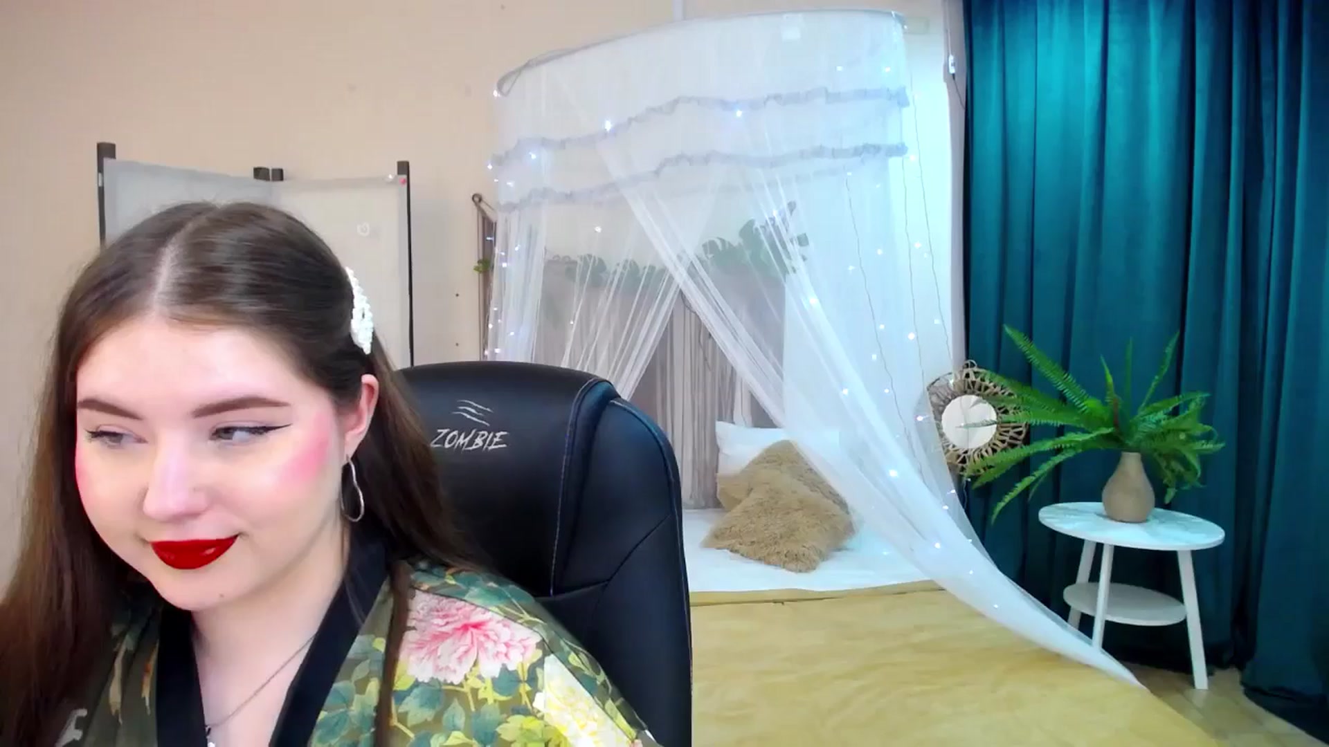 Gallery image thumbnail from AdmireMyEyes's myfreecams stream on, 05/05/2025, 09:50 image 18 of 20
