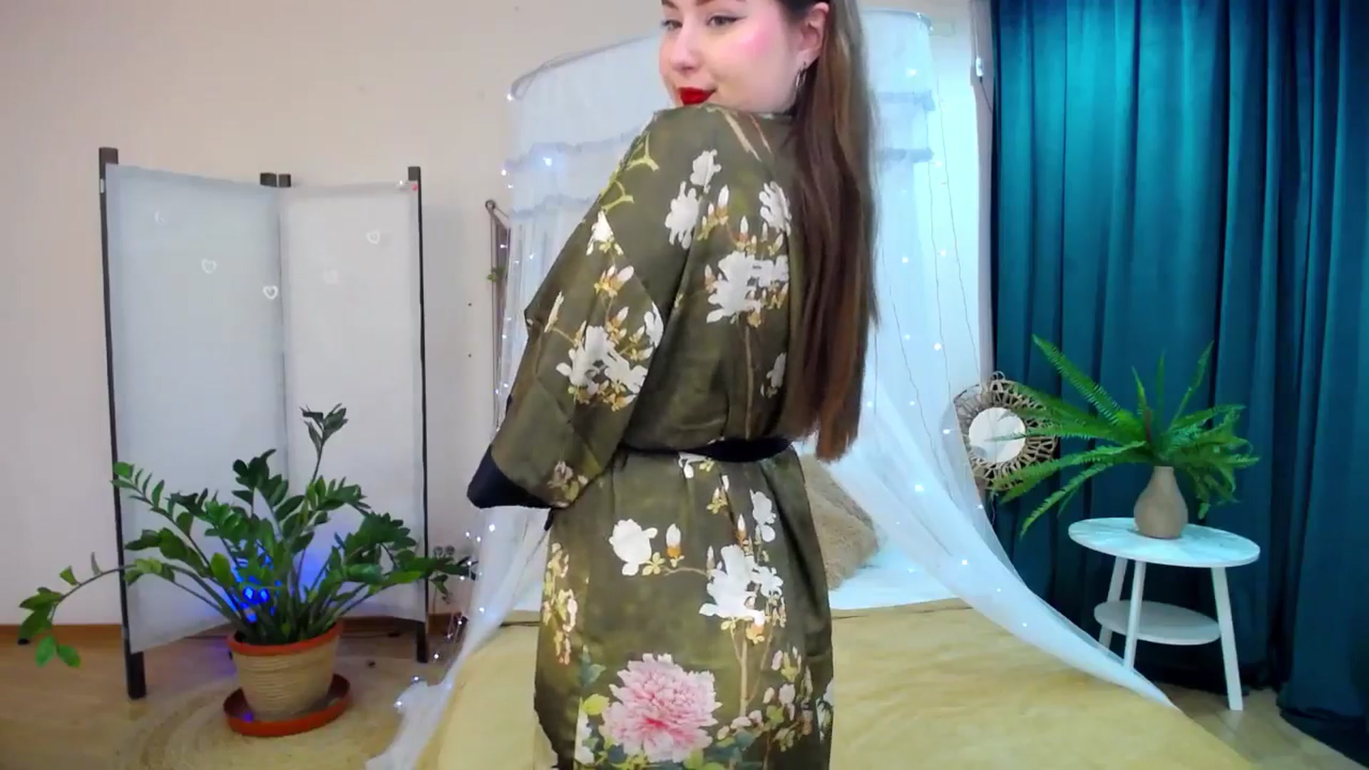 Gallery image thumbnail from AdmireMyEyes's myfreecams stream on, 05/05/2025, 09:50 image 12 of 20