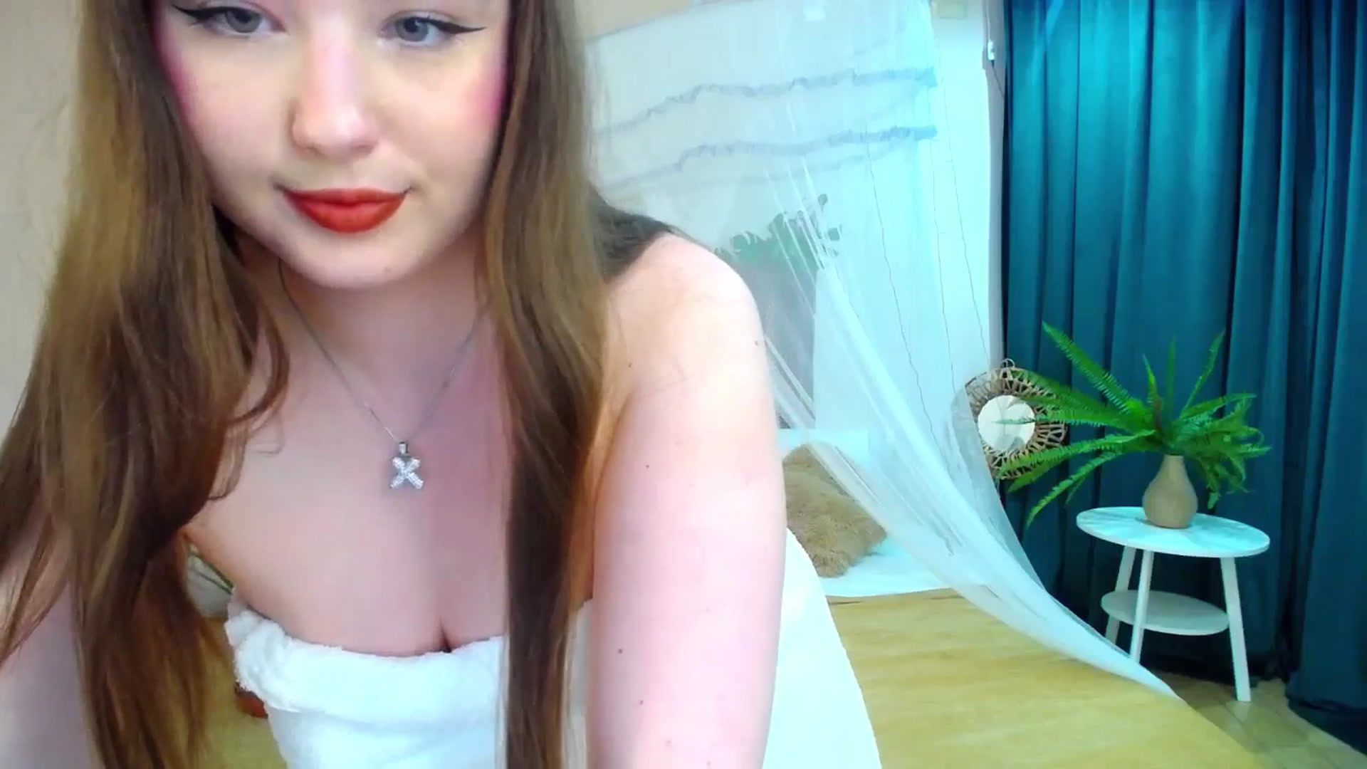 Gallery image thumbnail from AdmireMyEyes's myfreecams stream on, 05/06/2025, 09:18 image 6 of 20
