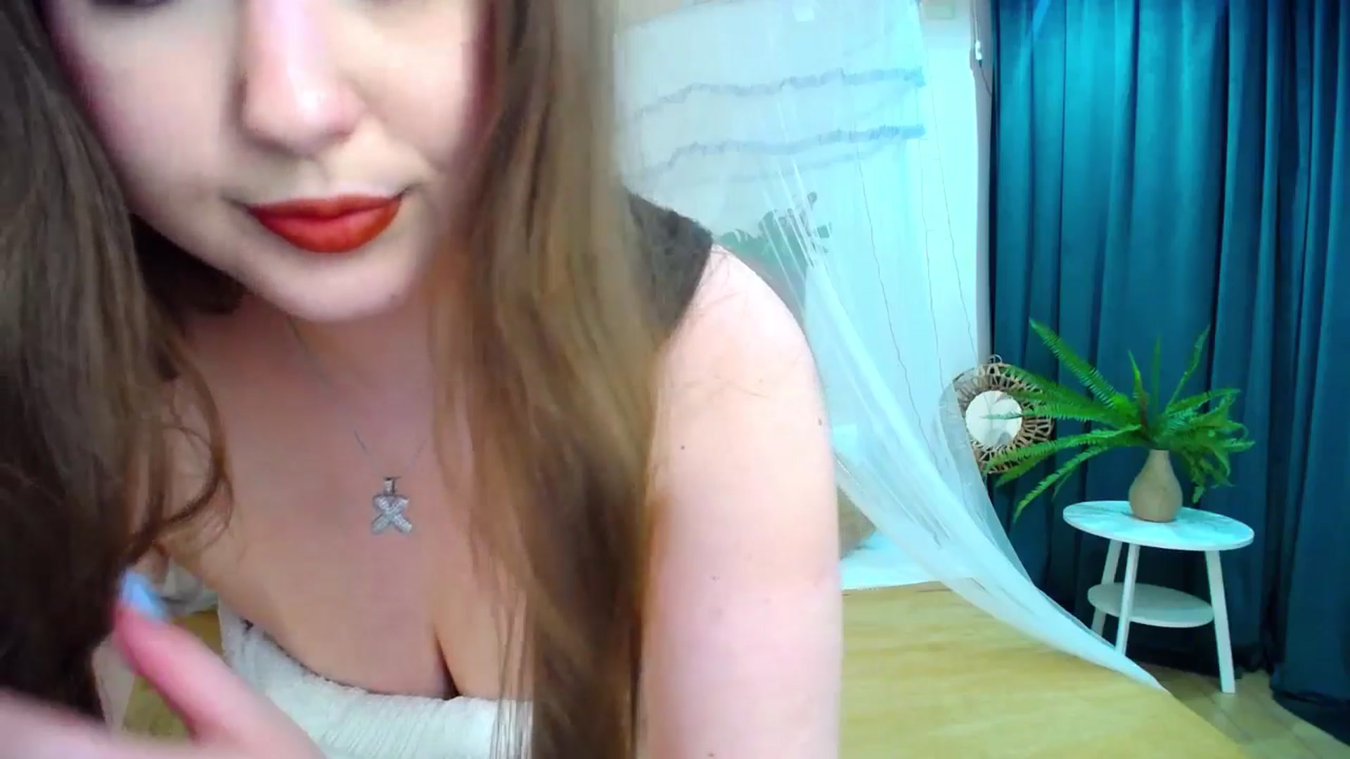 Gallery image thumbnail from AdmireMyEyes's myfreecams stream on, 05/06/2025, 09:18 image 2 of 20