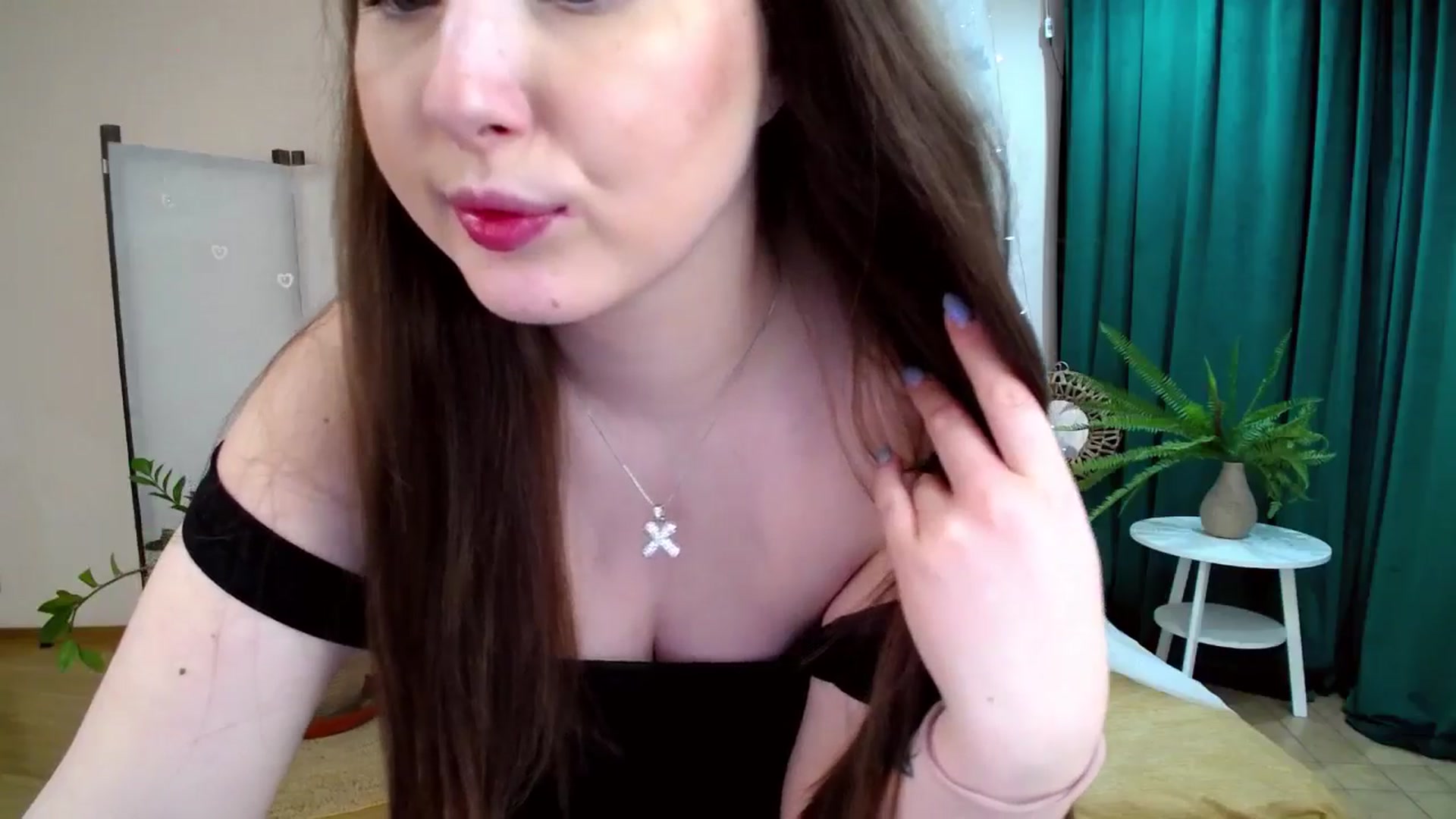 Gallery image thumbnail from AdmireMyEyes's myfreecams stream on, 05/07/2025, 21:48 image 16 of 20
