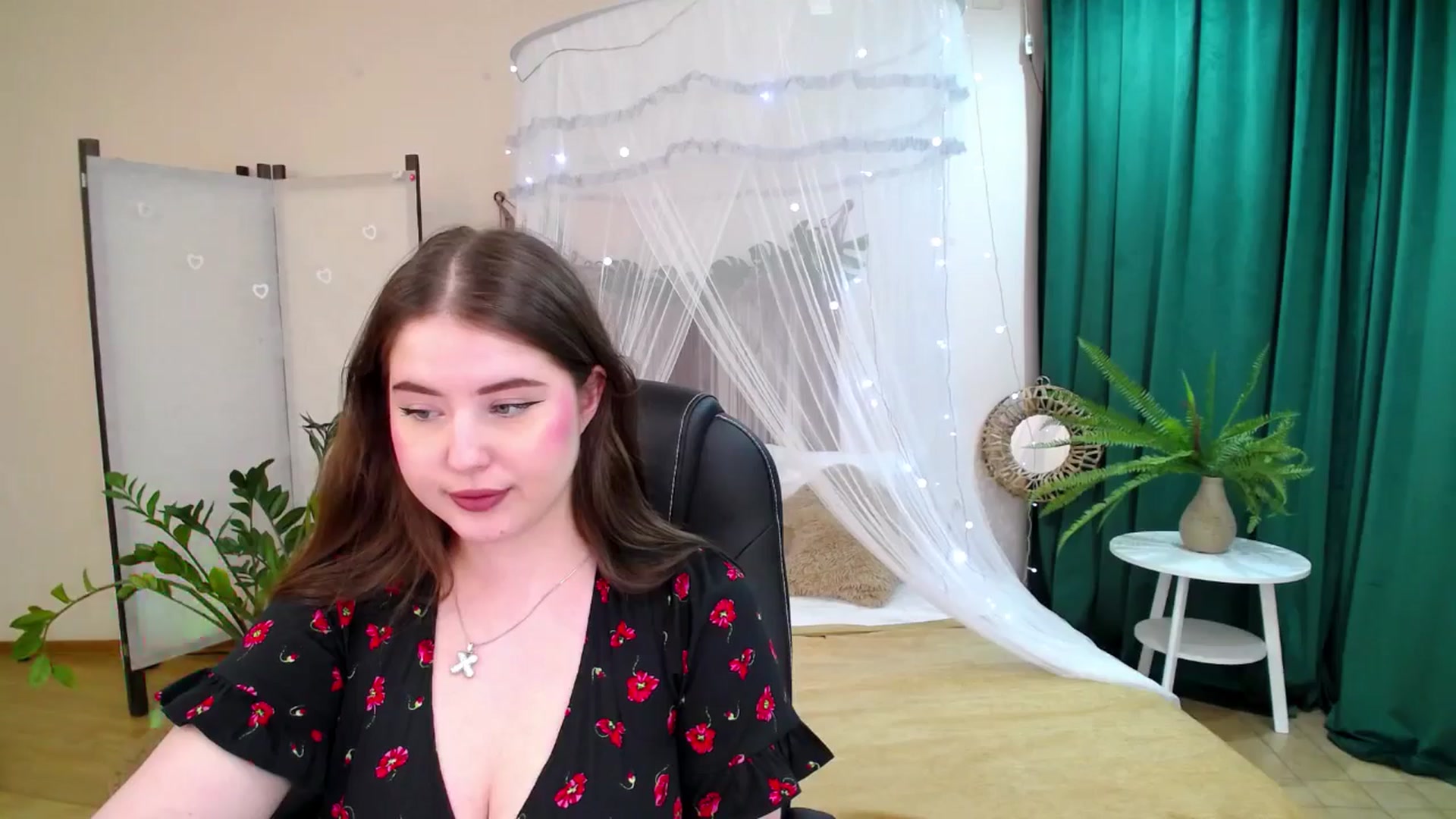 Gallery image thumbnail from AdmireMyEyes's myfreecams stream on, 05/09/2025, 01:06 image 17 of 20