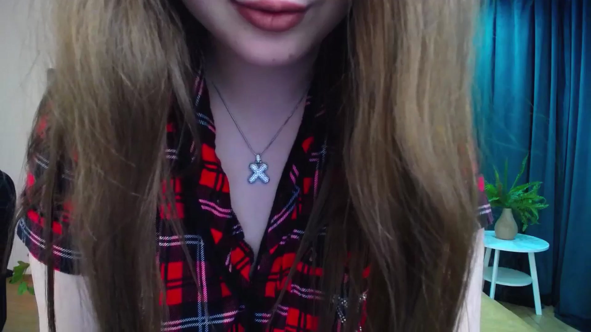 Gallery image thumbnail from AdmireMyEyes's myfreecams stream on, 05/13/2025, 07:47 image 12 of 20