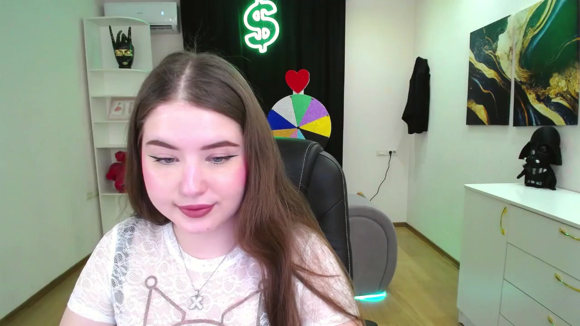 Gallery image thumbnail from AdmireMyEyes's myfreecams stream on, 05/14/2025, 07:25 image 19 of 20