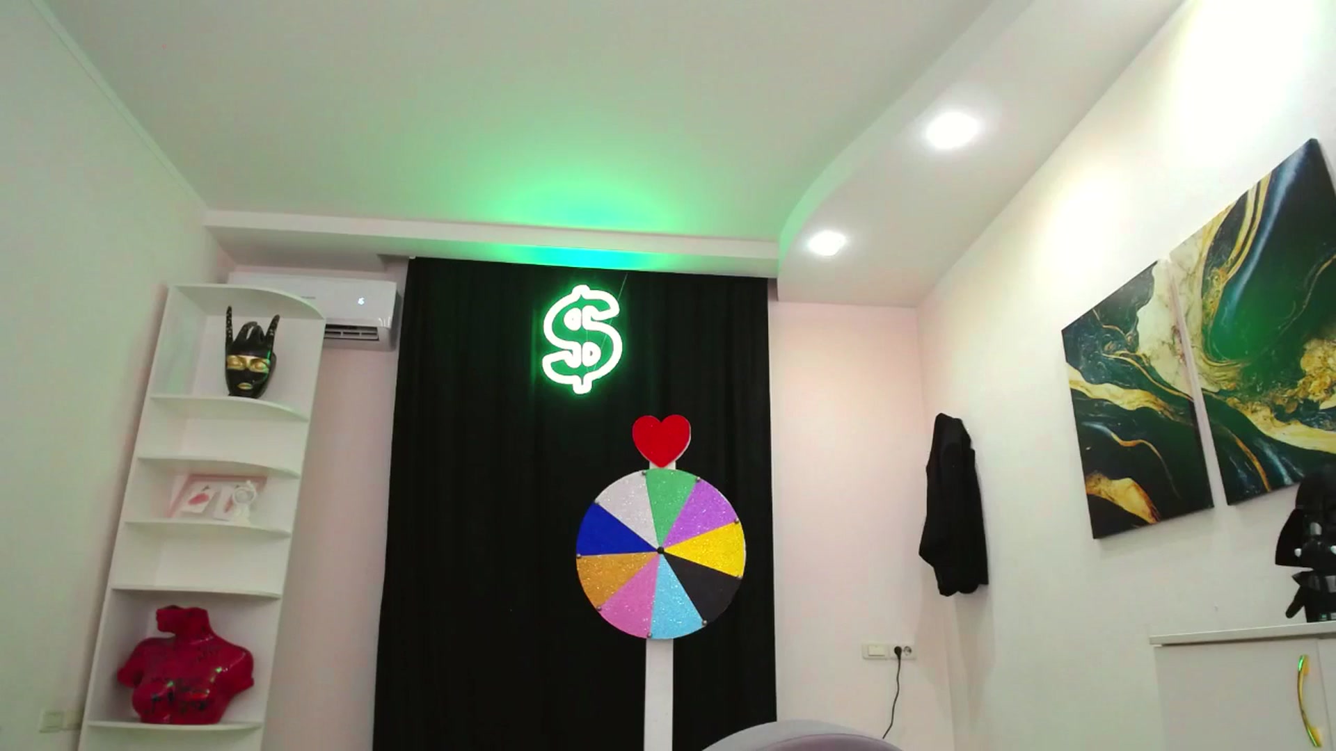 Gallery image thumbnail from AdmireMyEyes's myfreecams stream on, 05/14/2025, 07:25 image 2 of 20