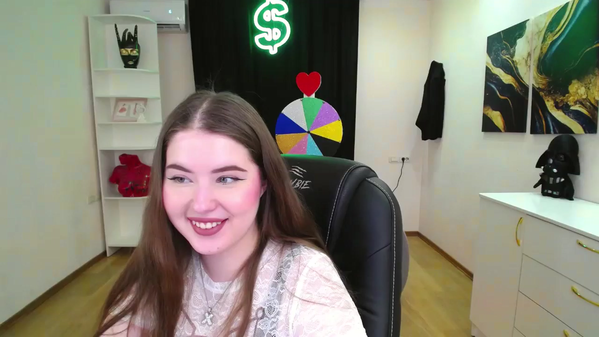 Gallery image thumbnail from AdmireMyEyes's myfreecams stream on, 05/14/2025, 07:25 image 10 of 20