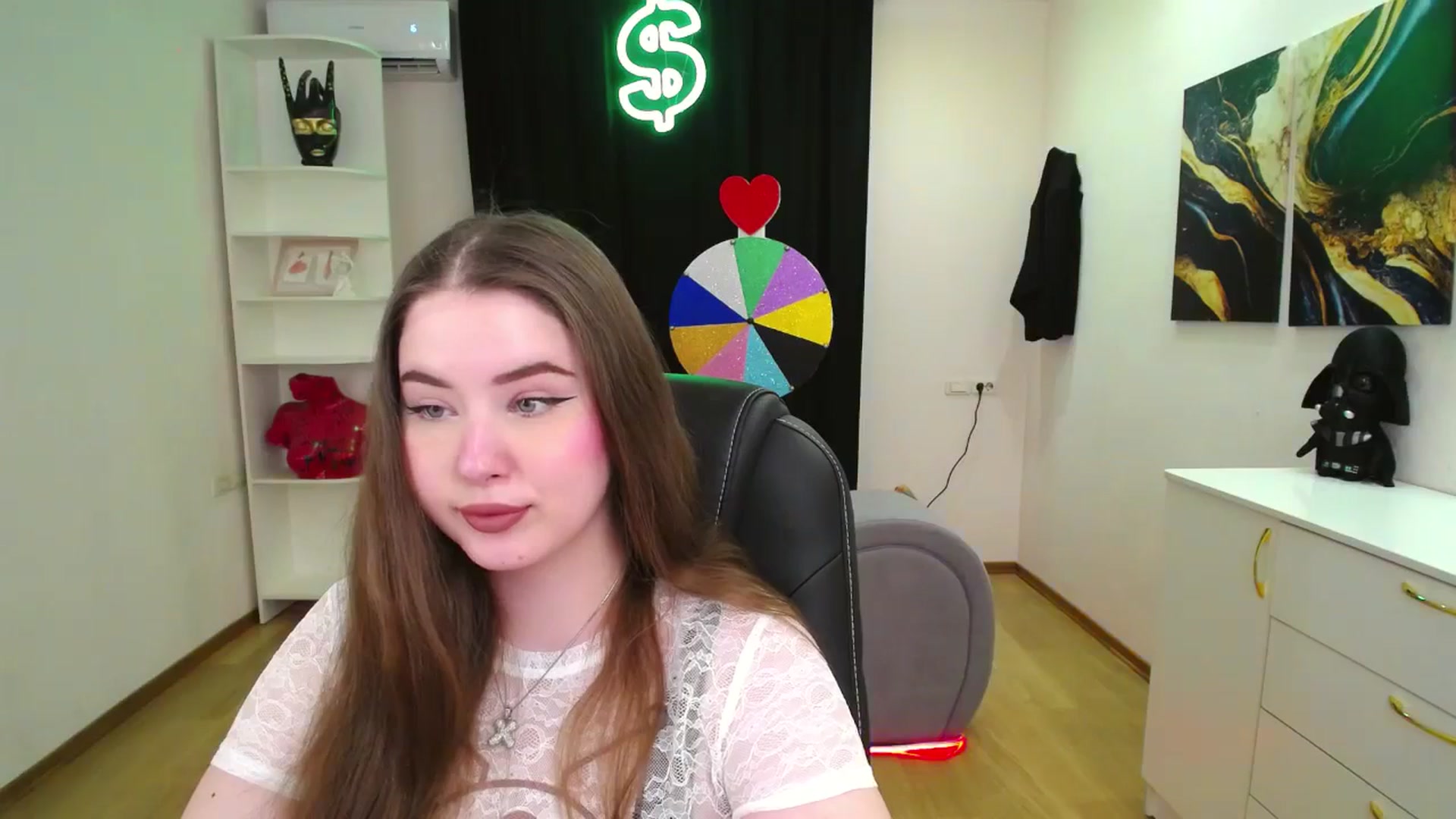 Gallery image thumbnail from AdmireMyEyes's myfreecams stream on, 05/14/2025, 07:25 image 5 of 20