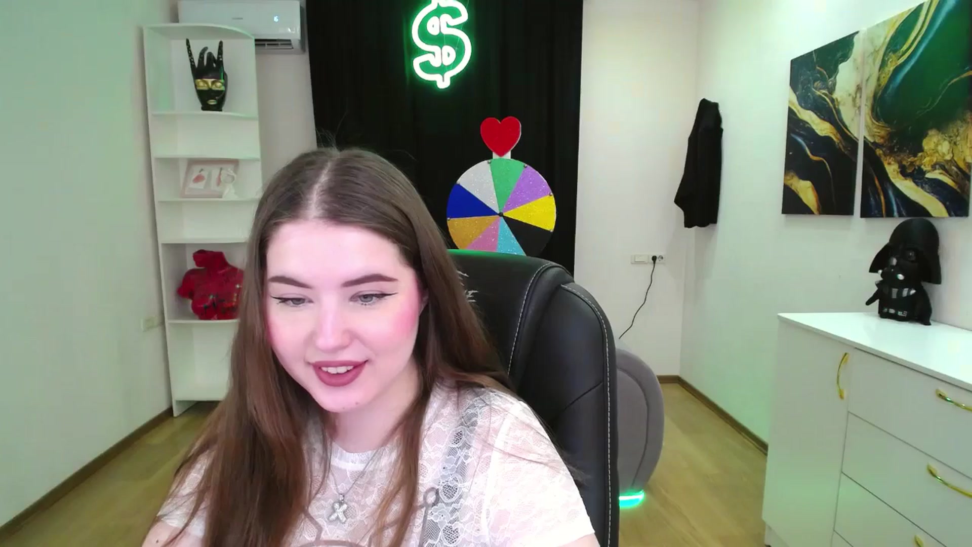 Gallery image thumbnail from AdmireMyEyes's myfreecams stream on, 05/14/2025, 07:25 image 9 of 20