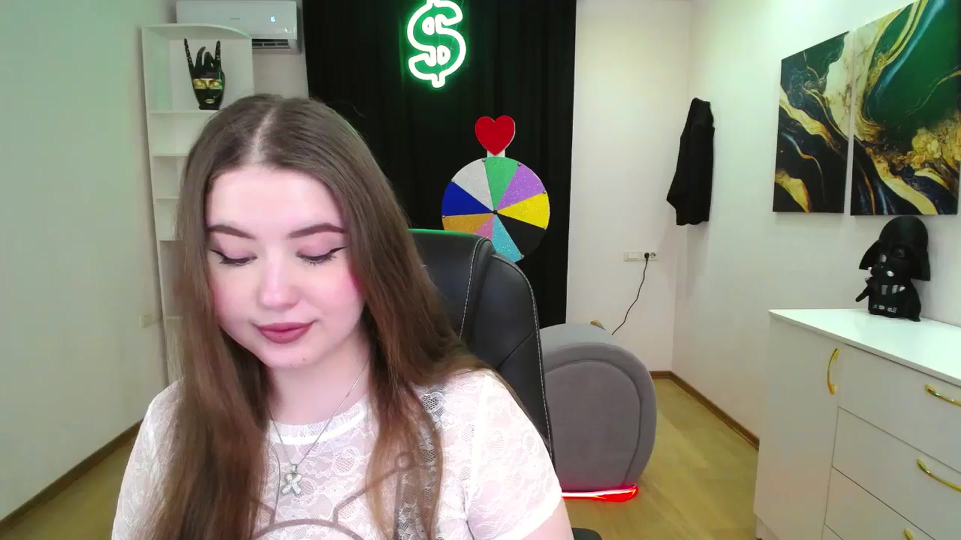 Gallery image thumbnail from AdmireMyEyes's myfreecams stream on, 05/14/2025, 07:25 image 4 of 20