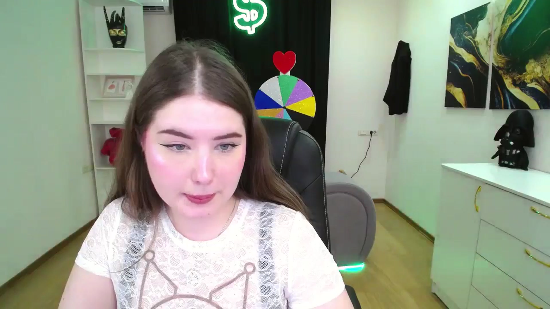 Gallery image thumbnail from AdmireMyEyes's myfreecams stream on, 05/14/2025, 09:48 image 19 of 20