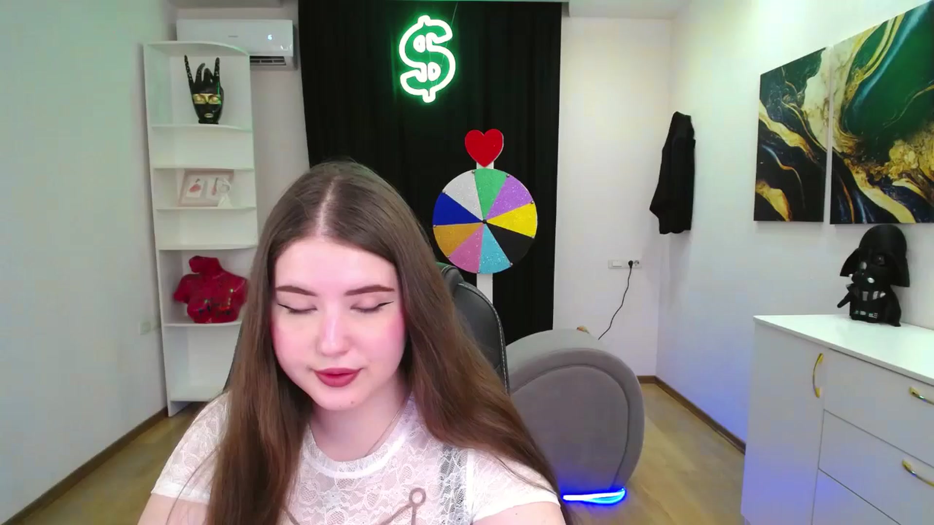Gallery image thumbnail from AdmireMyEyes's myfreecams stream on, 05/14/2025, 09:48 image 1 of 20