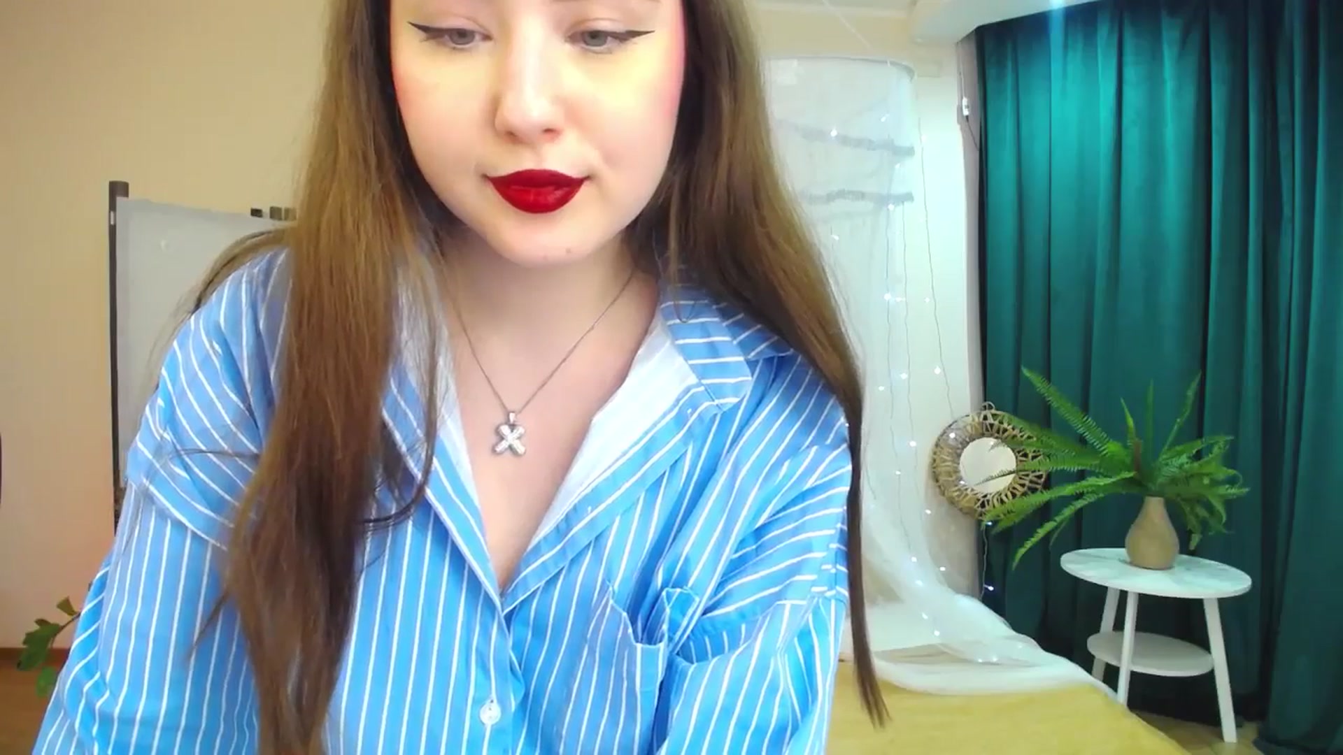 Gallery image thumbnail from AdmireMyEyes's myfreecams stream on, 05/15/2025, 07:44 image 2 of 20