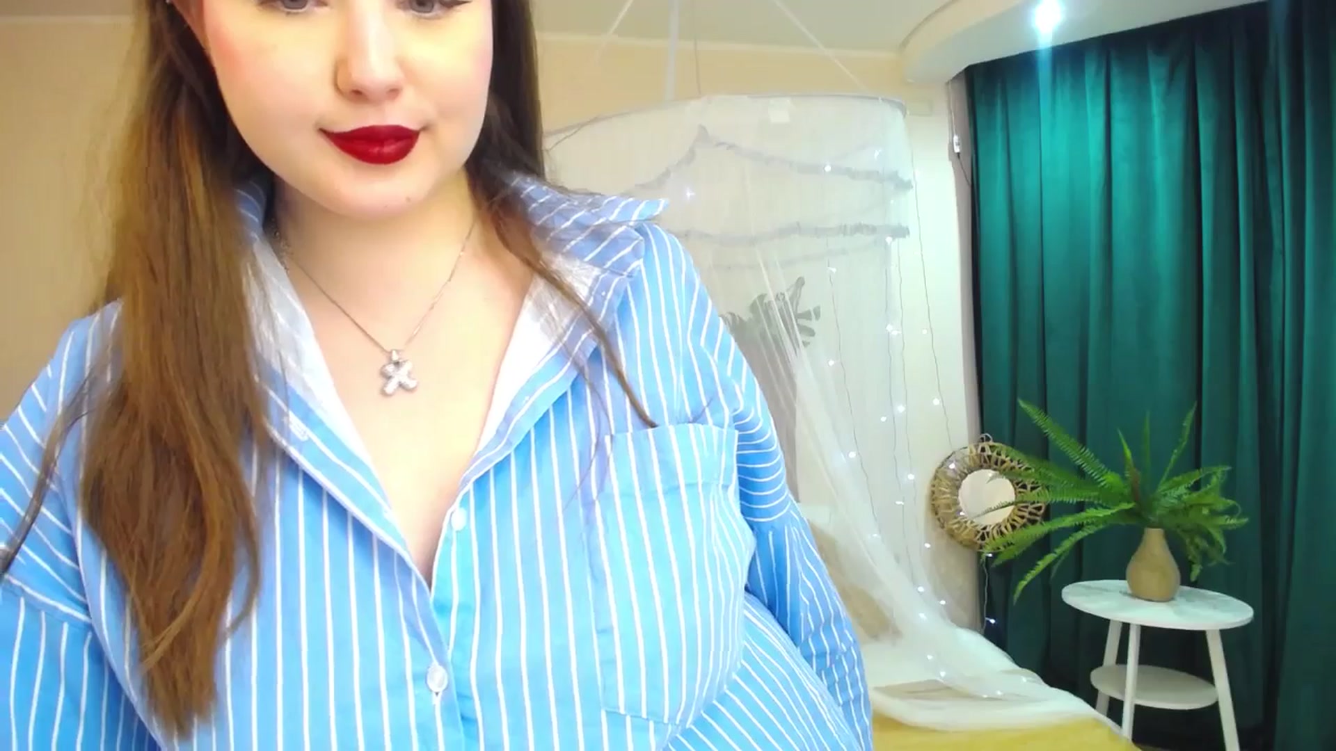 Gallery image thumbnail from AdmireMyEyes's myfreecams stream on, 05/15/2025, 07:44 image 15 of 20