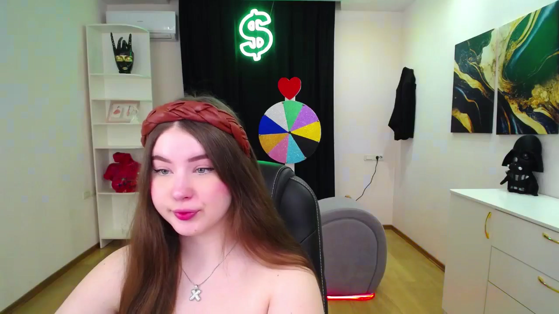 Gallery image thumbnail from AdmireMyEyes's myfreecams stream on, 05/16/2025, 18:52 image 2 of 20