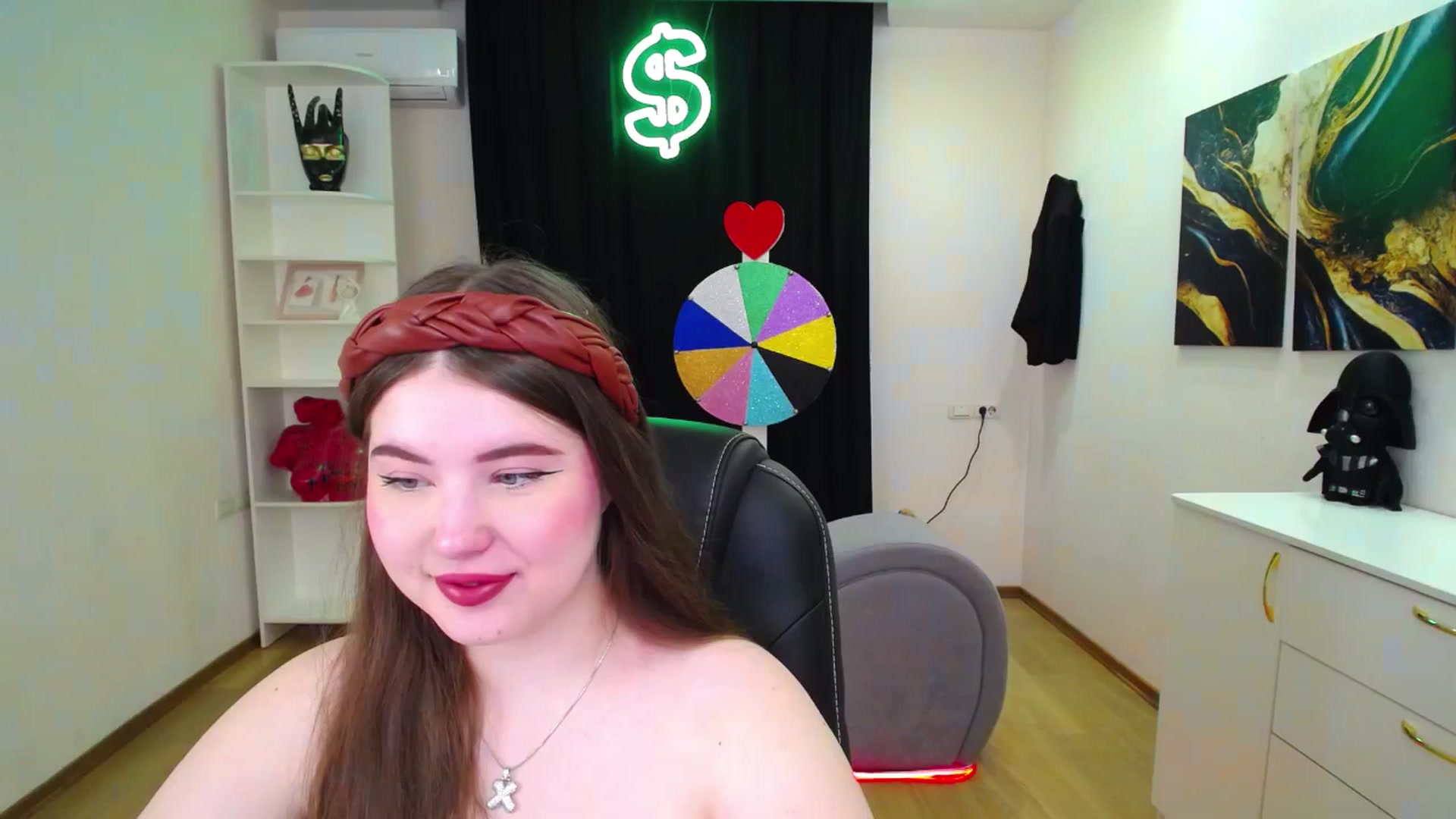 Gallery image thumbnail from AdmireMyEyes's myfreecams stream on, 05/16/2025, 18:52 image 9 of 20