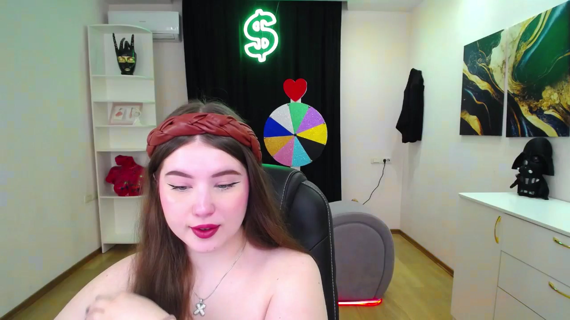 Gallery image thumbnail from AdmireMyEyes's myfreecams stream on, 05/16/2025, 18:52 image 11 of 20