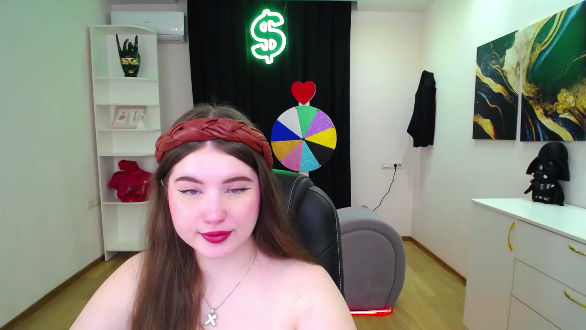 Gallery image thumbnail from AdmireMyEyes's myfreecams stream on, 05/16/2025, 18:52 image 12 of 20