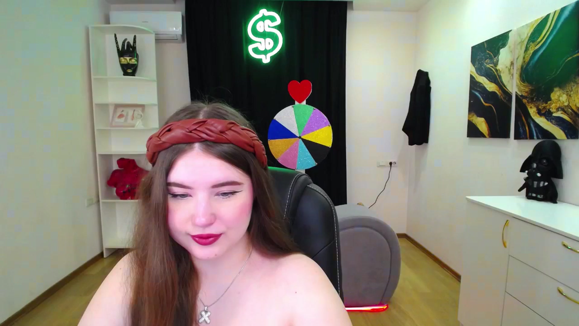 Gallery image thumbnail from AdmireMyEyes's myfreecams stream on, 05/16/2025, 18:52 image 8 of 20