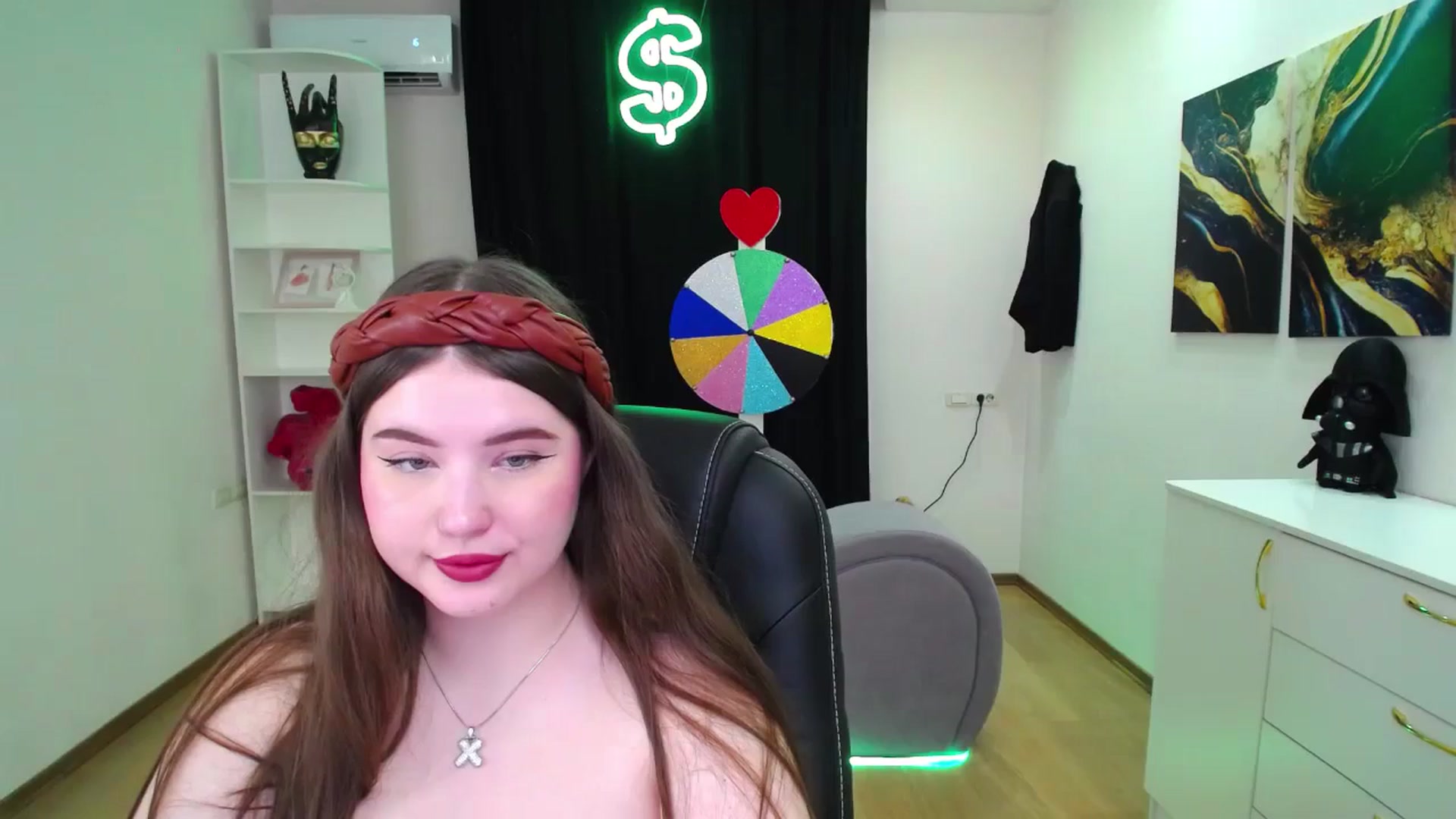 Gallery image thumbnail from AdmireMyEyes's myfreecams stream on, 05/16/2025, 19:46 image 12 of 20