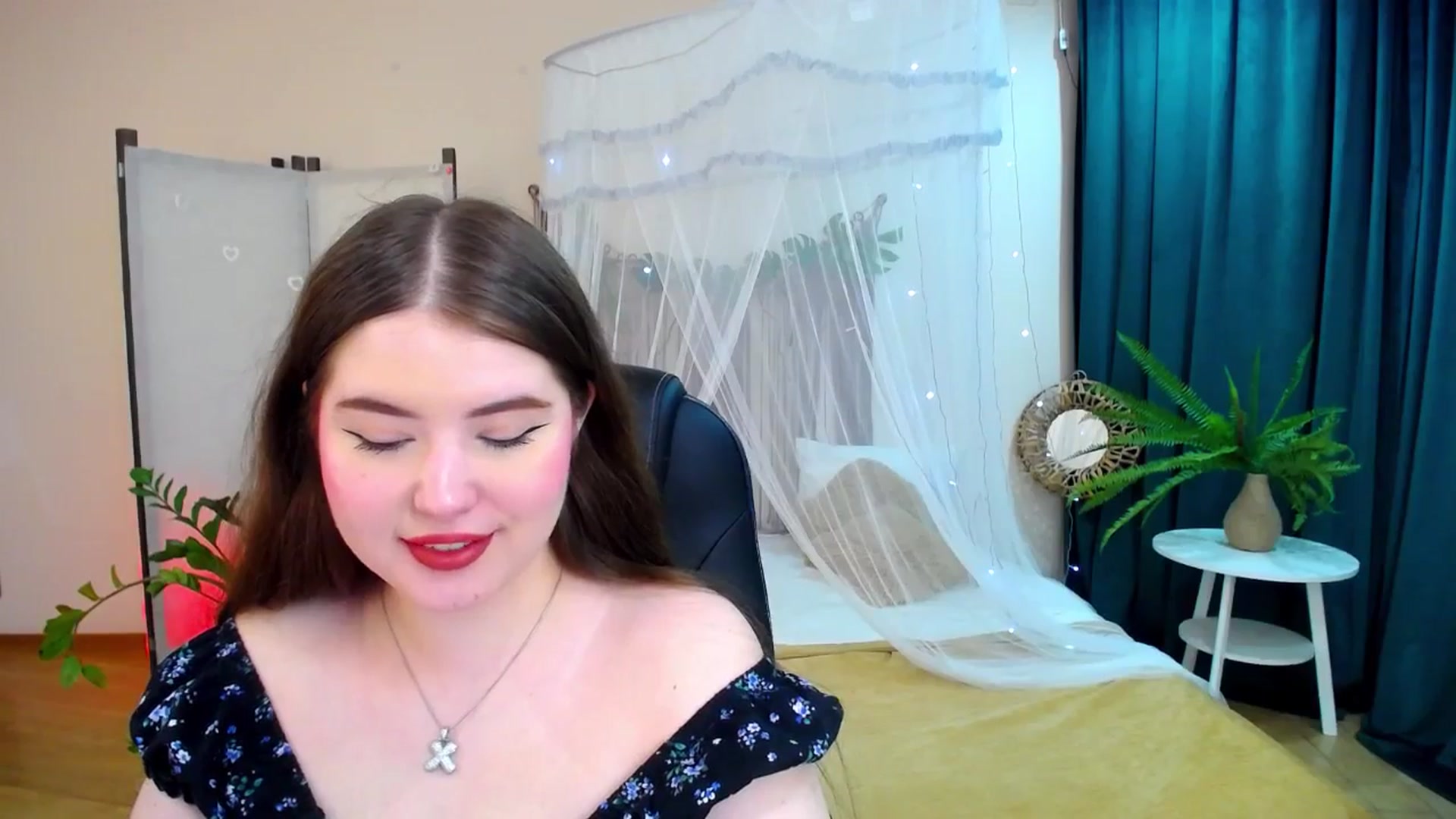 Gallery image thumbnail from AdmireMyEyes's myfreecams stream on, 05/17/2025, 19:18 image 11 of 20