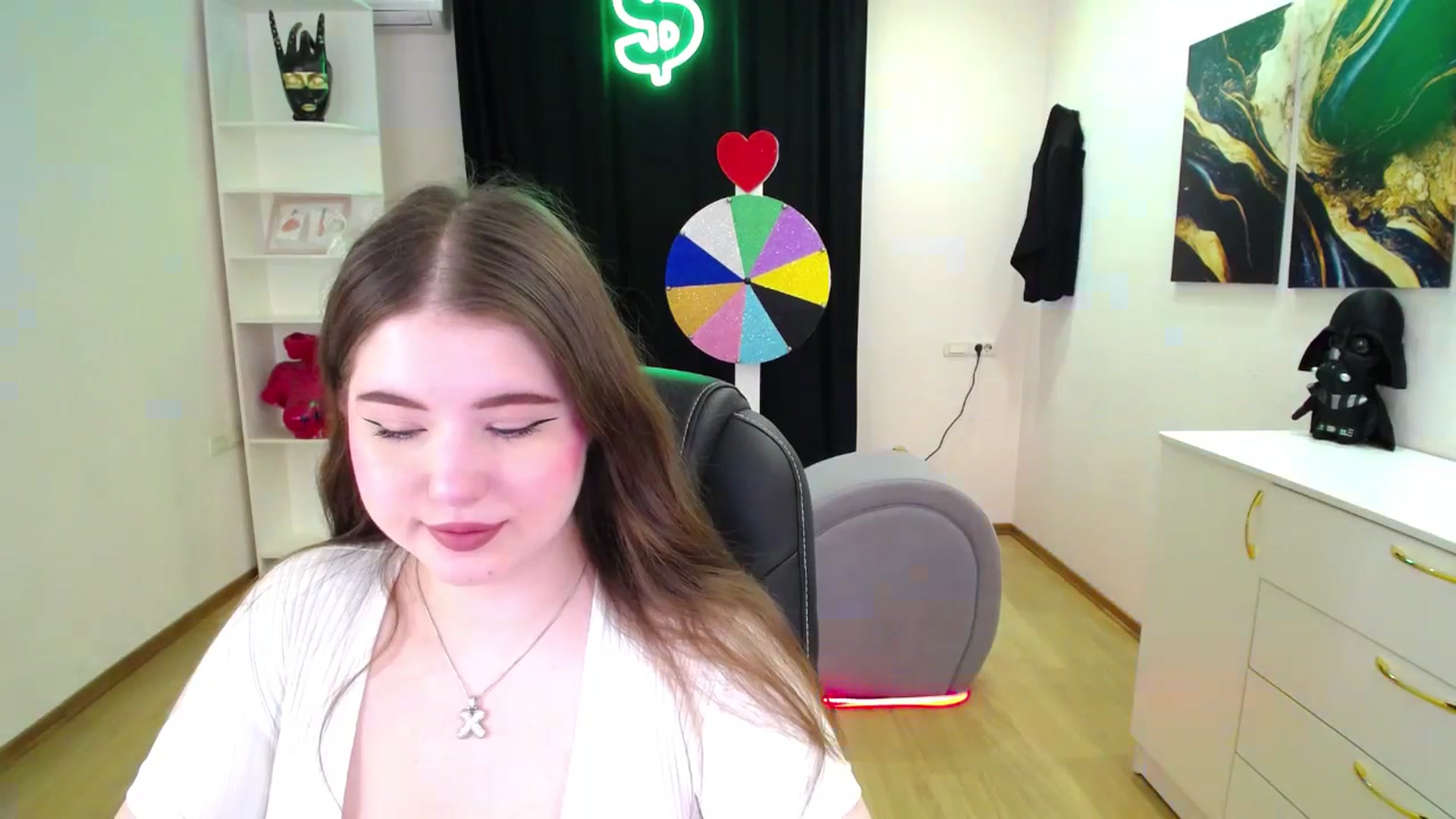 Gallery image thumbnail from AdmireMyEyes's myfreecams stream on, 05/18/2025, 19:02 image 9 of 20