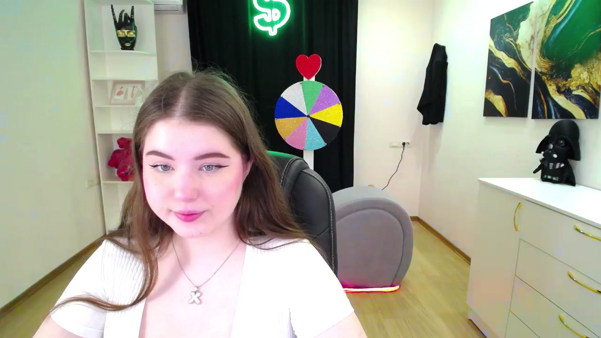 Gallery image thumbnail from AdmireMyEyes's myfreecams stream on, 05/18/2025, 19:02 image 3 of 20