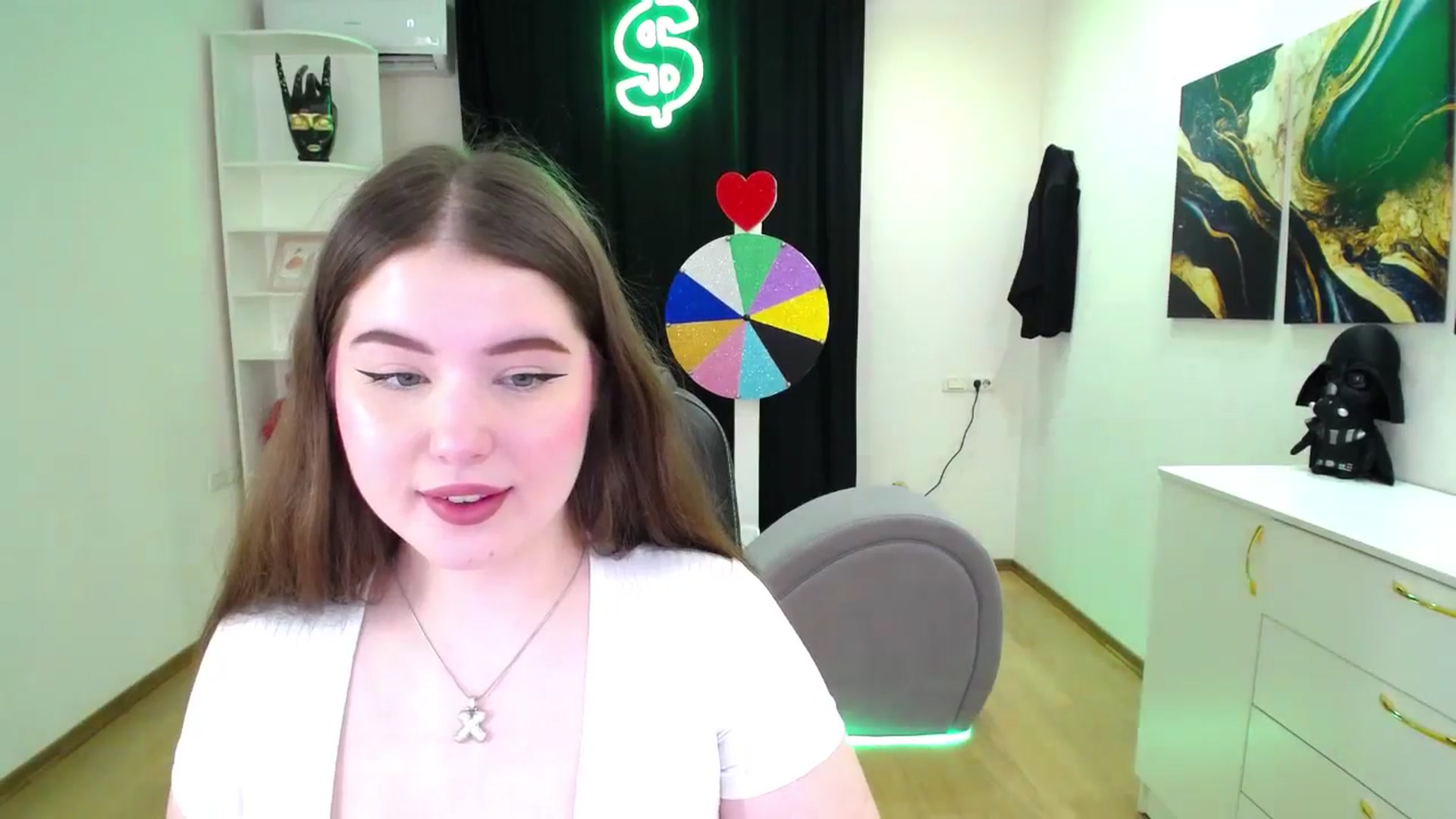Gallery image thumbnail from AdmireMyEyes's myfreecams stream on, 05/18/2025, 19:02 image 18 of 20