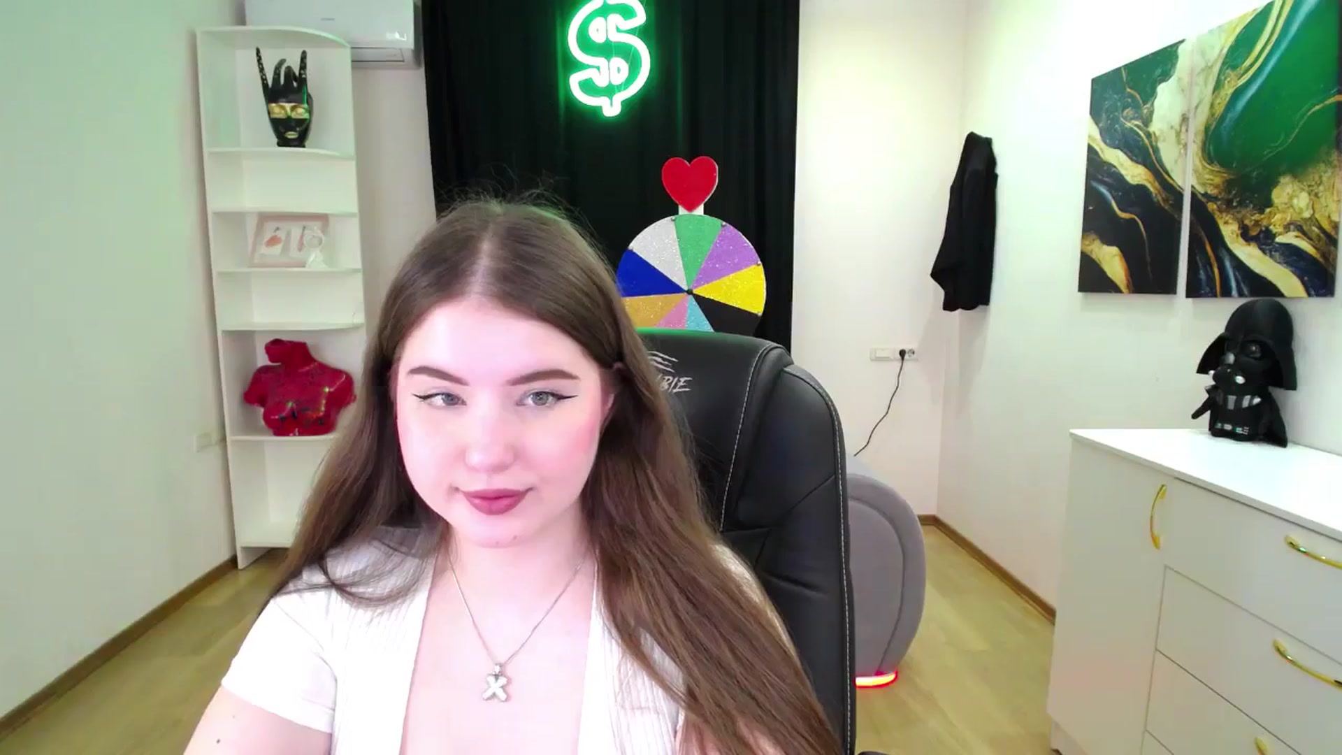 Gallery image thumbnail from AdmireMyEyes's myfreecams stream on, 05/18/2025, 19:47 image 8 of 20