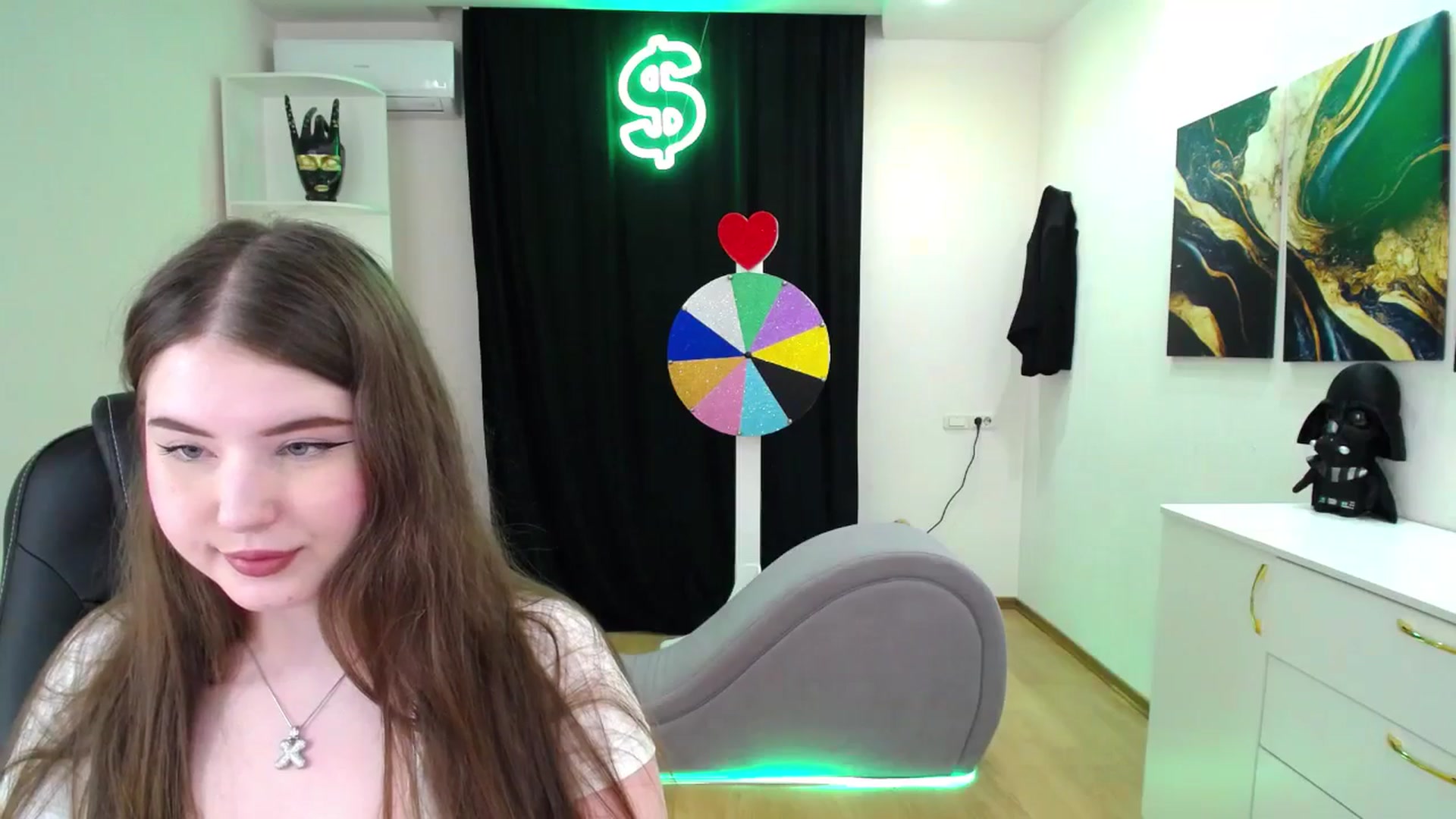 Gallery image thumbnail from AdmireMyEyes's myfreecams stream on, 05/18/2025, 19:47 image 16 of 20