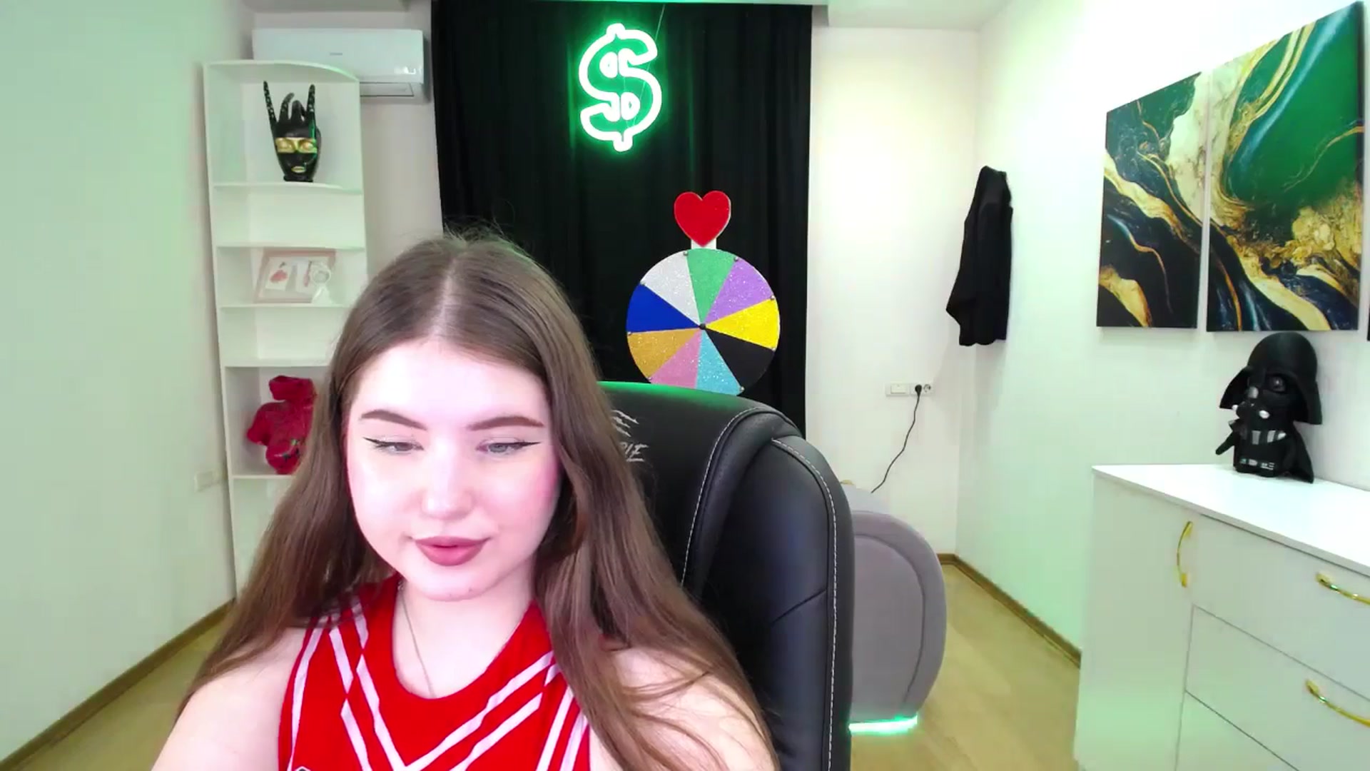 Gallery image thumbnail from AdmireMyEyes's myfreecams stream on, 05/18/2025, 23:32 image 15 of 20