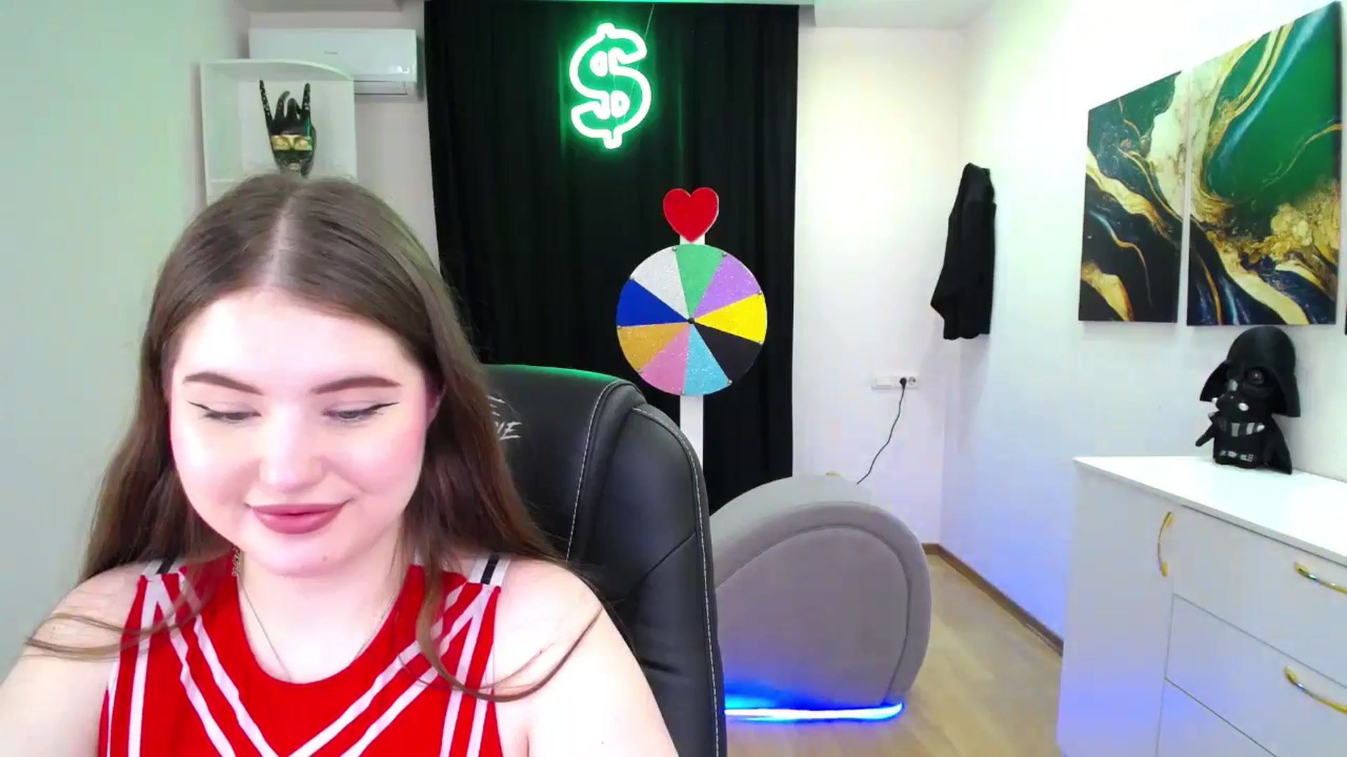 Gallery image thumbnail from AdmireMyEyes's myfreecams stream on, 05/18/2025, 23:32 image 20 of 20