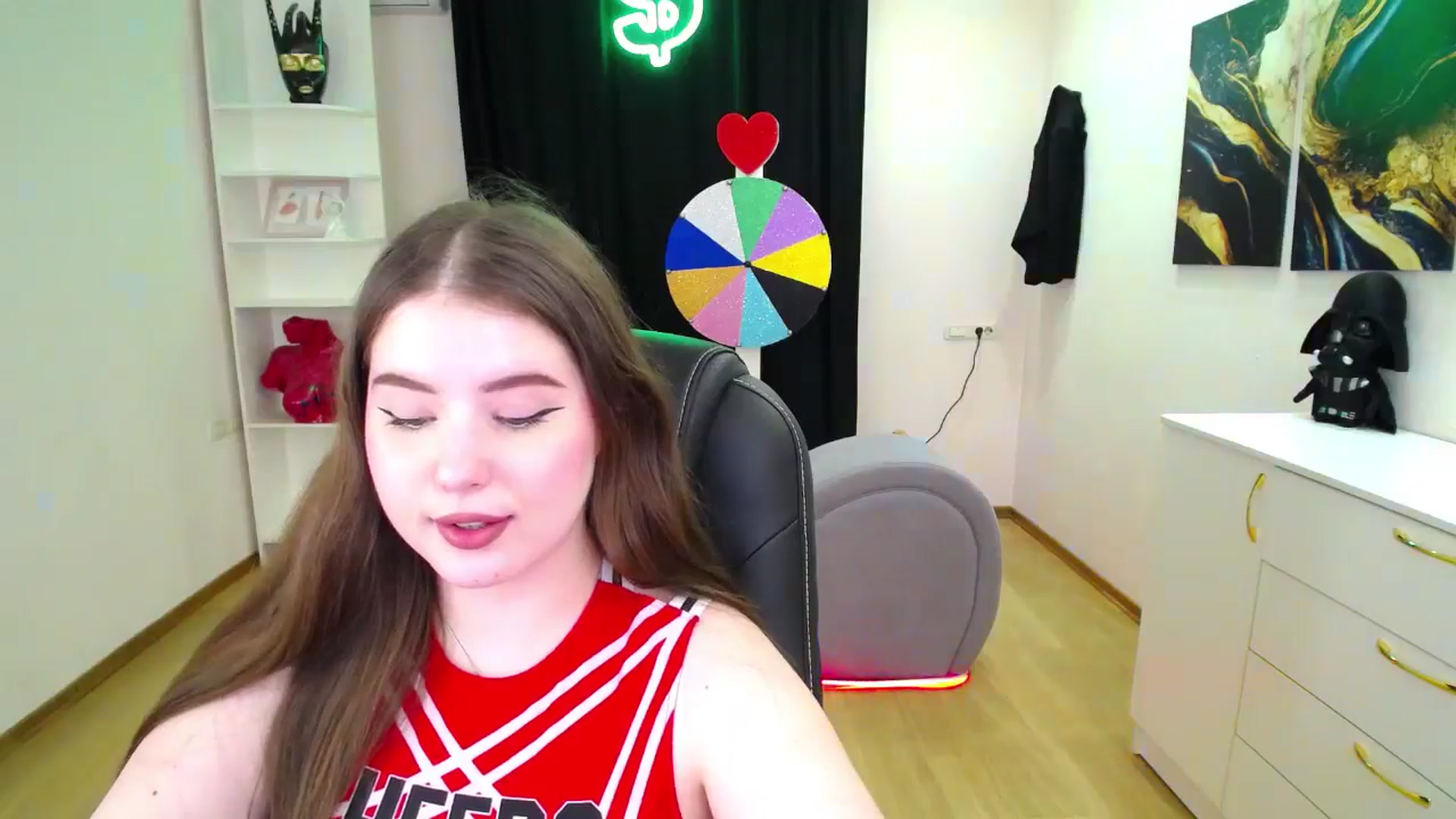Gallery image thumbnail from AdmireMyEyes's myfreecams stream on, 05/18/2025, 23:32 image 3 of 20