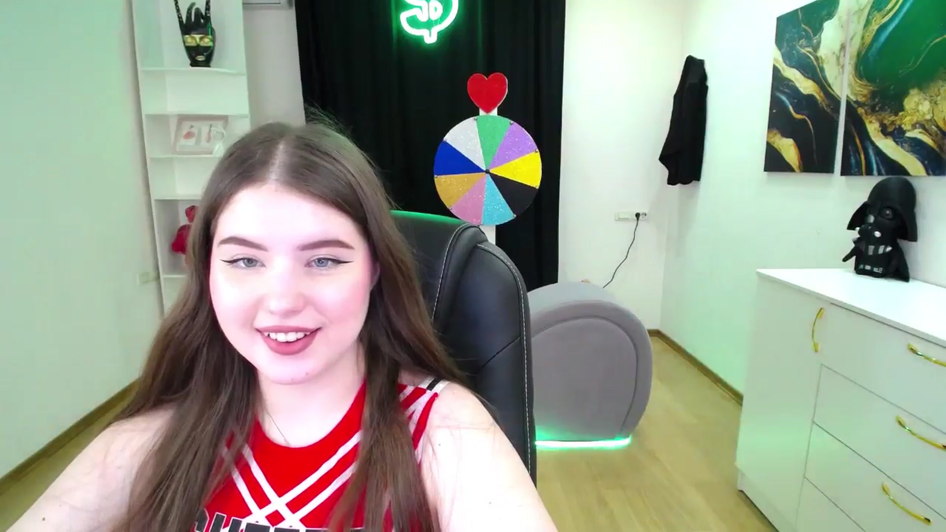 Gallery image thumbnail from AdmireMyEyes's myfreecams stream on, 05/18/2025, 23:32 image 2 of 20