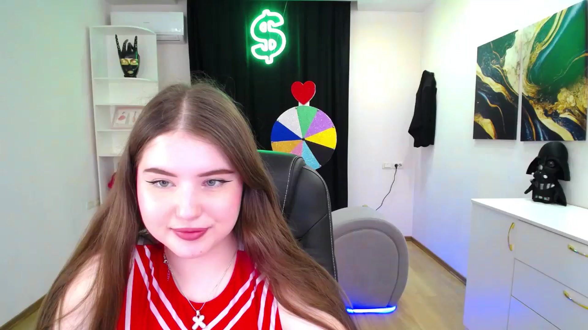 Gallery image thumbnail from AdmireMyEyes's myfreecams stream on, 05/19/2025, 01:17 image 8 of 20