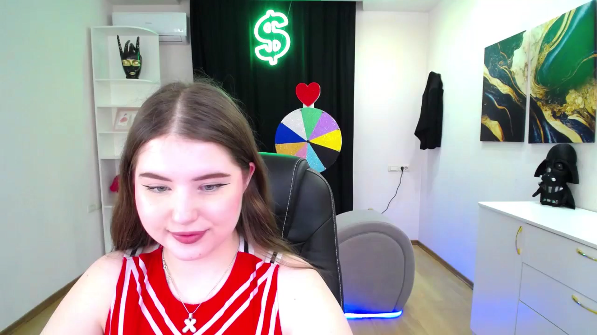 Gallery image thumbnail from AdmireMyEyes's myfreecams stream on, 05/19/2025, 01:17 image 13 of 20
