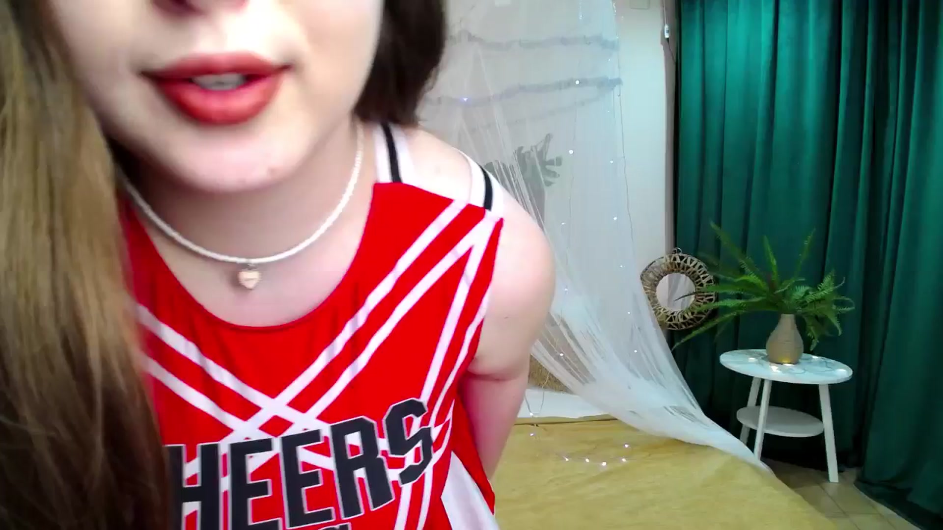 Gallery image thumbnail from AdmireMyEyes's myfreecams stream on, 05/25/2025, 21:12 image 19 of 20