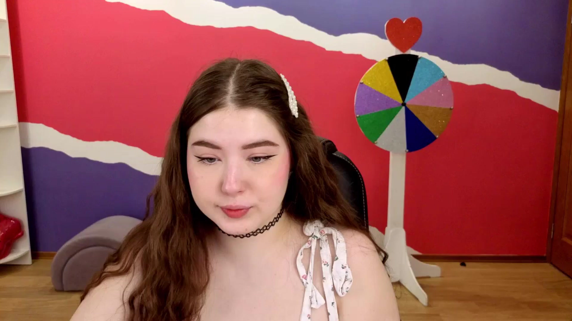Gallery image thumbnail from AdmireMyEyes's myfreecams stream on, 05/30/2025, 18:45 image 5 of 20