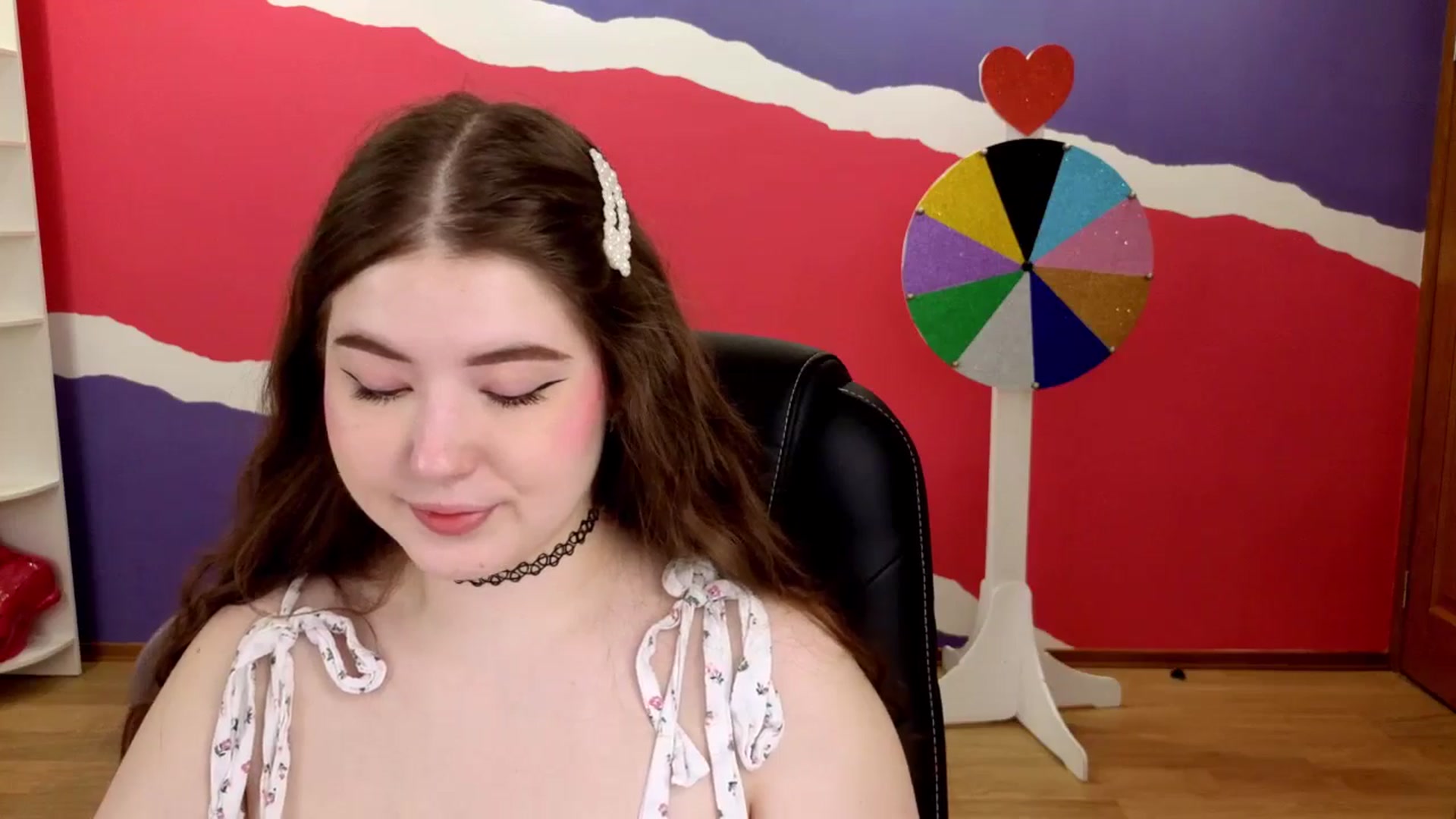 Gallery image thumbnail from AdmireMyEyes's myfreecams stream on, 05/30/2025, 18:45 image 8 of 20